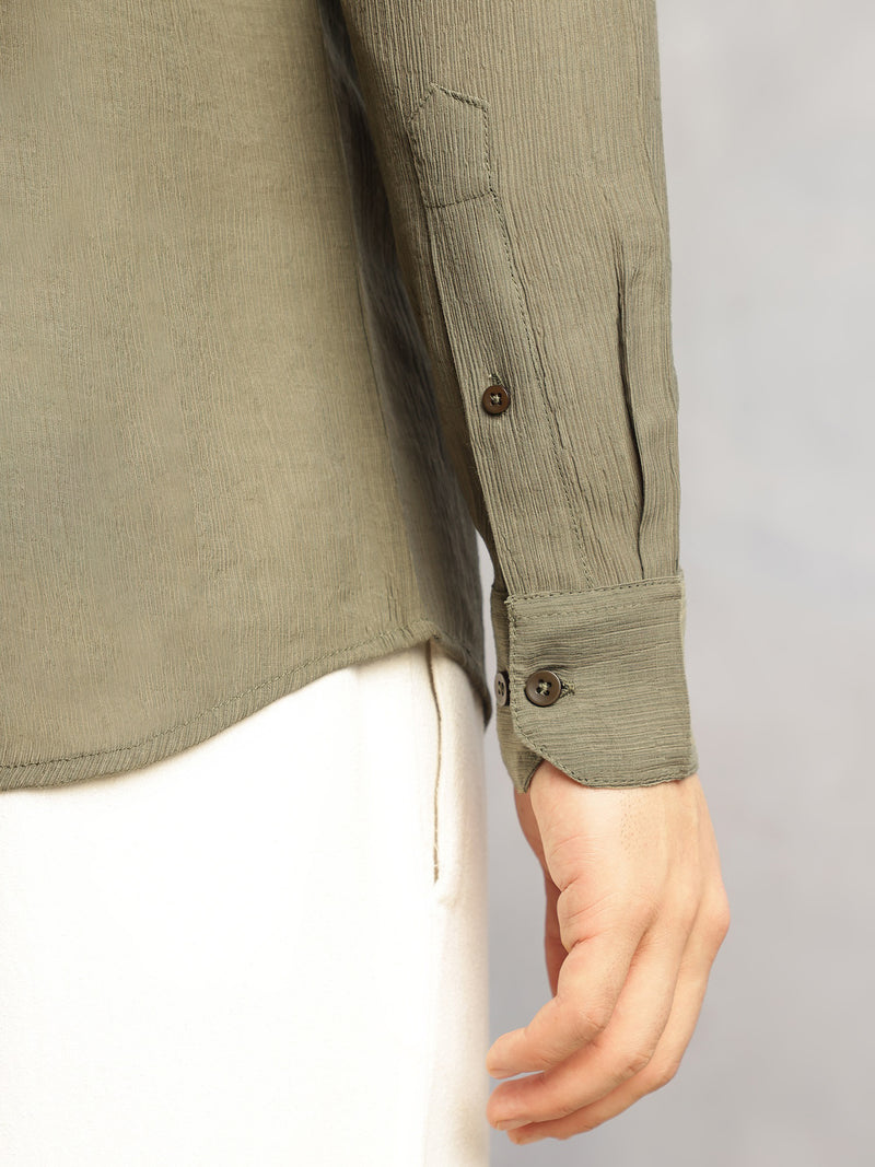 Thomas Scott Men Olive Regular Fit Long Sleeves Spread Colllar Textured Polyester Casual Shirt