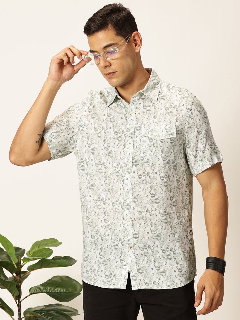 Thomas Scott Men Olive Regular Fit Short Sleeves Spread Collar Ethnic Motifs Printed Casual Shirt