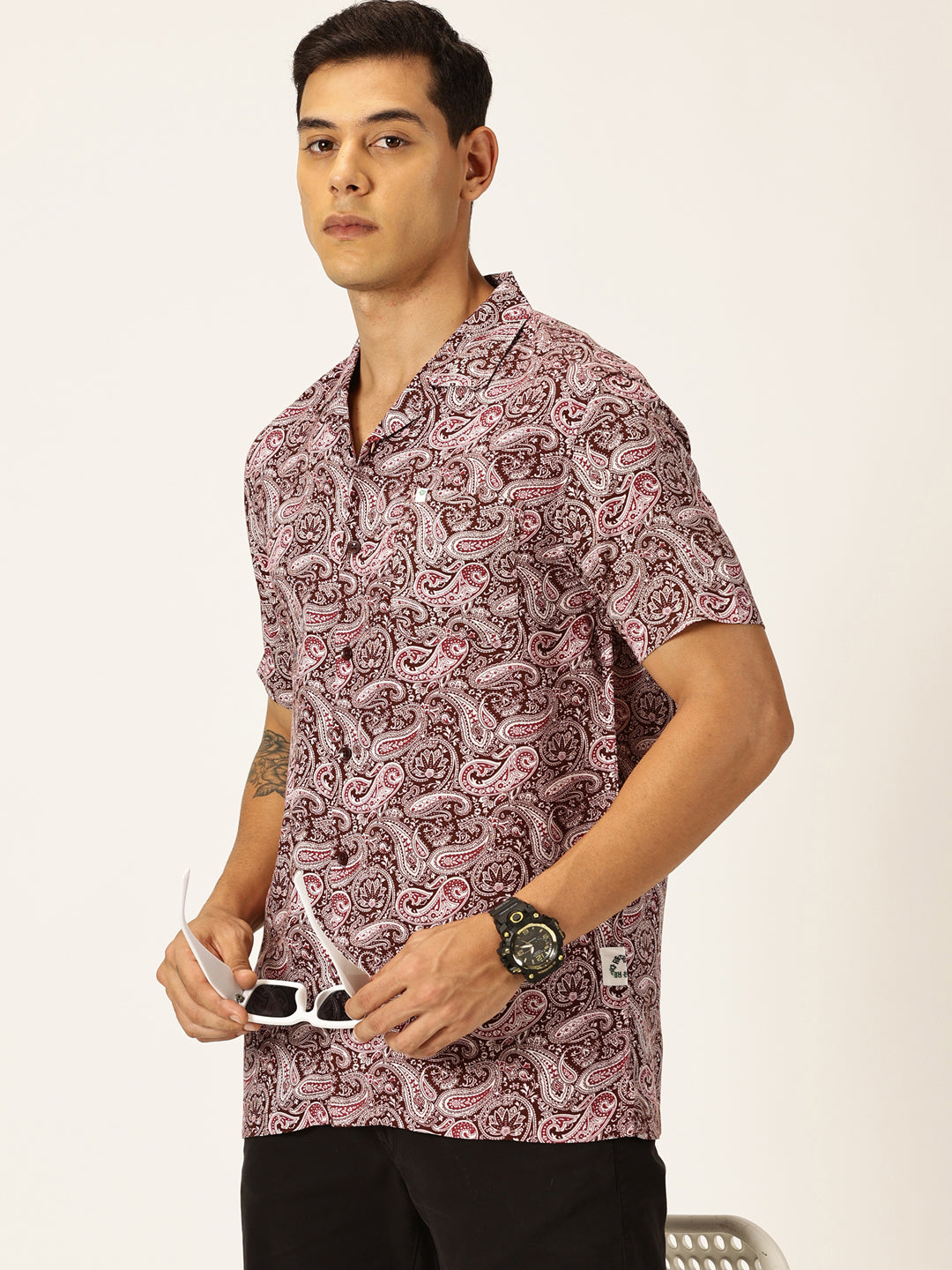 Thomas Scott Men Maroon Regular Fit Short Sleeves Cuban Collar Abstract Printed Casual Shirt