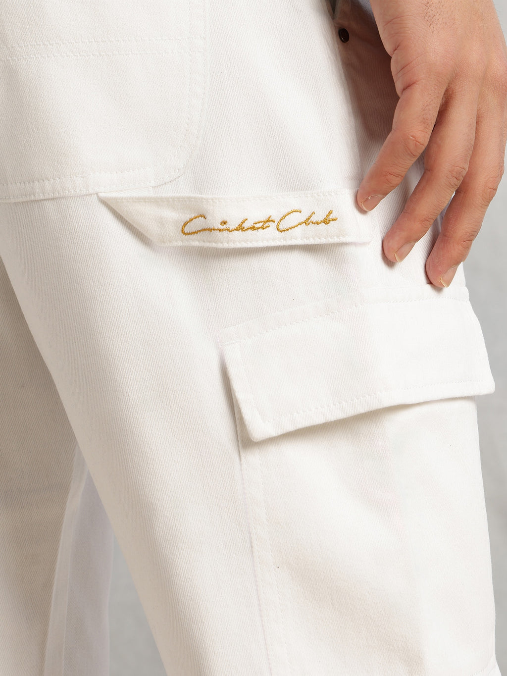 Thomas Scott Men White Cricket Club Collection Straight Fit Mid-Rise 100% Cotton Woven Cargo Trouser
