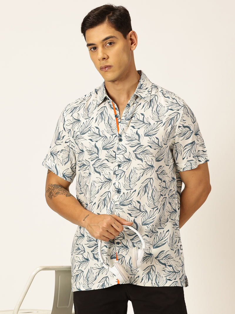 Thomas Scott Men Medium Blue Regular Fit Short Sleeves Spread Collar Tropical Printed Casual Shirt