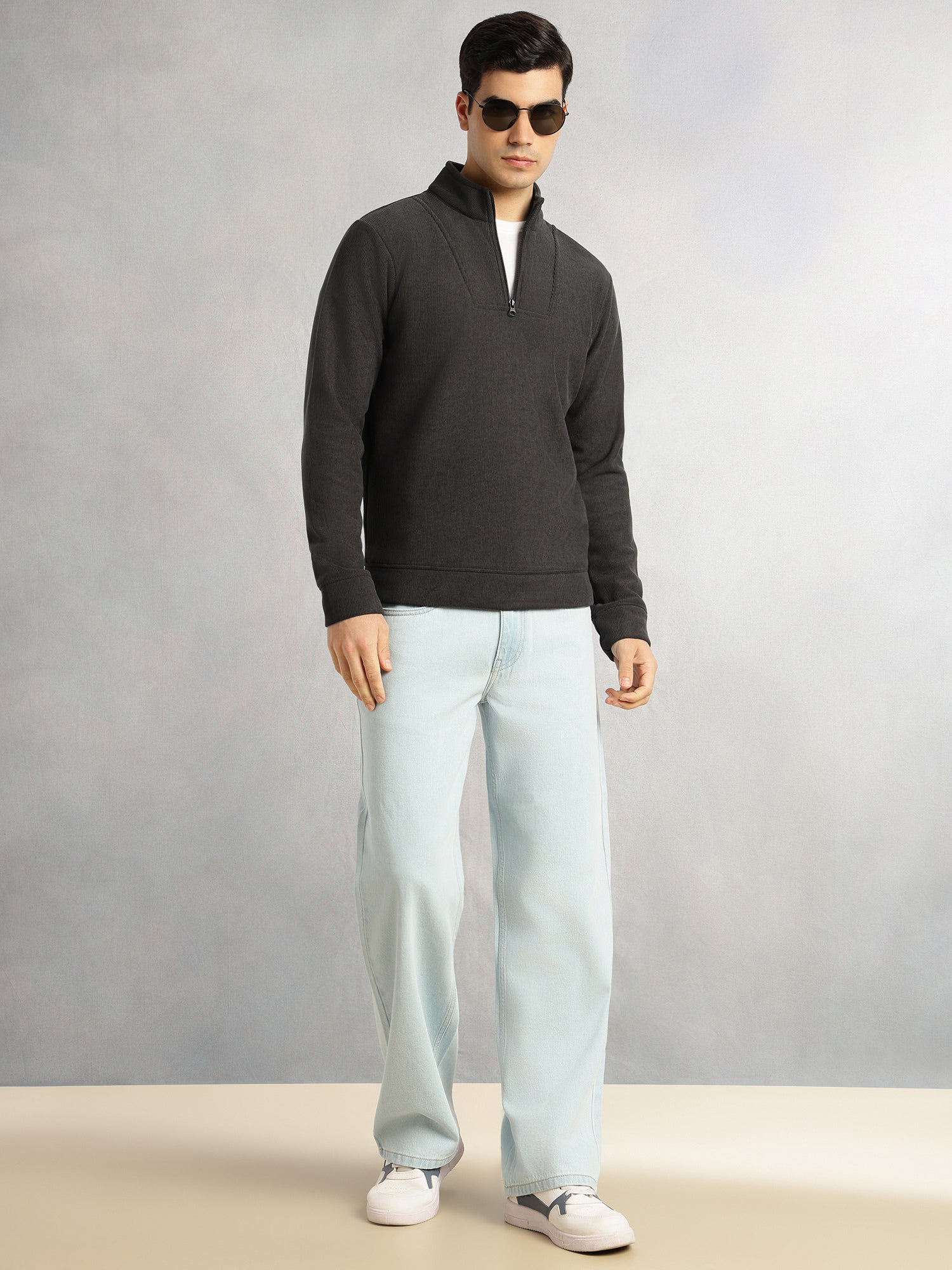 Thomas Scott Men Grey Regular Fit Long Sleeves Mock Neck Half-Zip Solid Polyester Knitted Sweatshirt