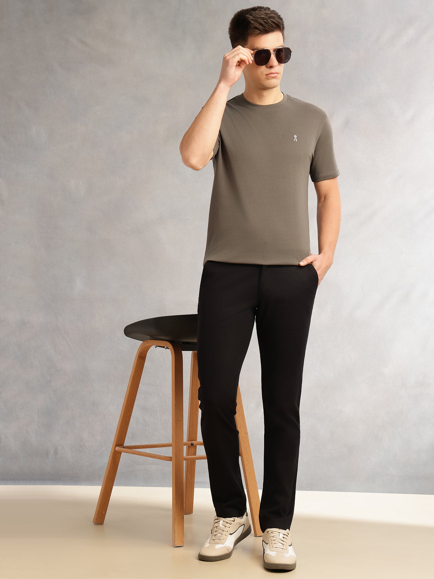 Thomas Scott Men Black Cricket Club Collection Regular Fit Mid-Rise Solid 4 Pockets Woven Chinos Trouser