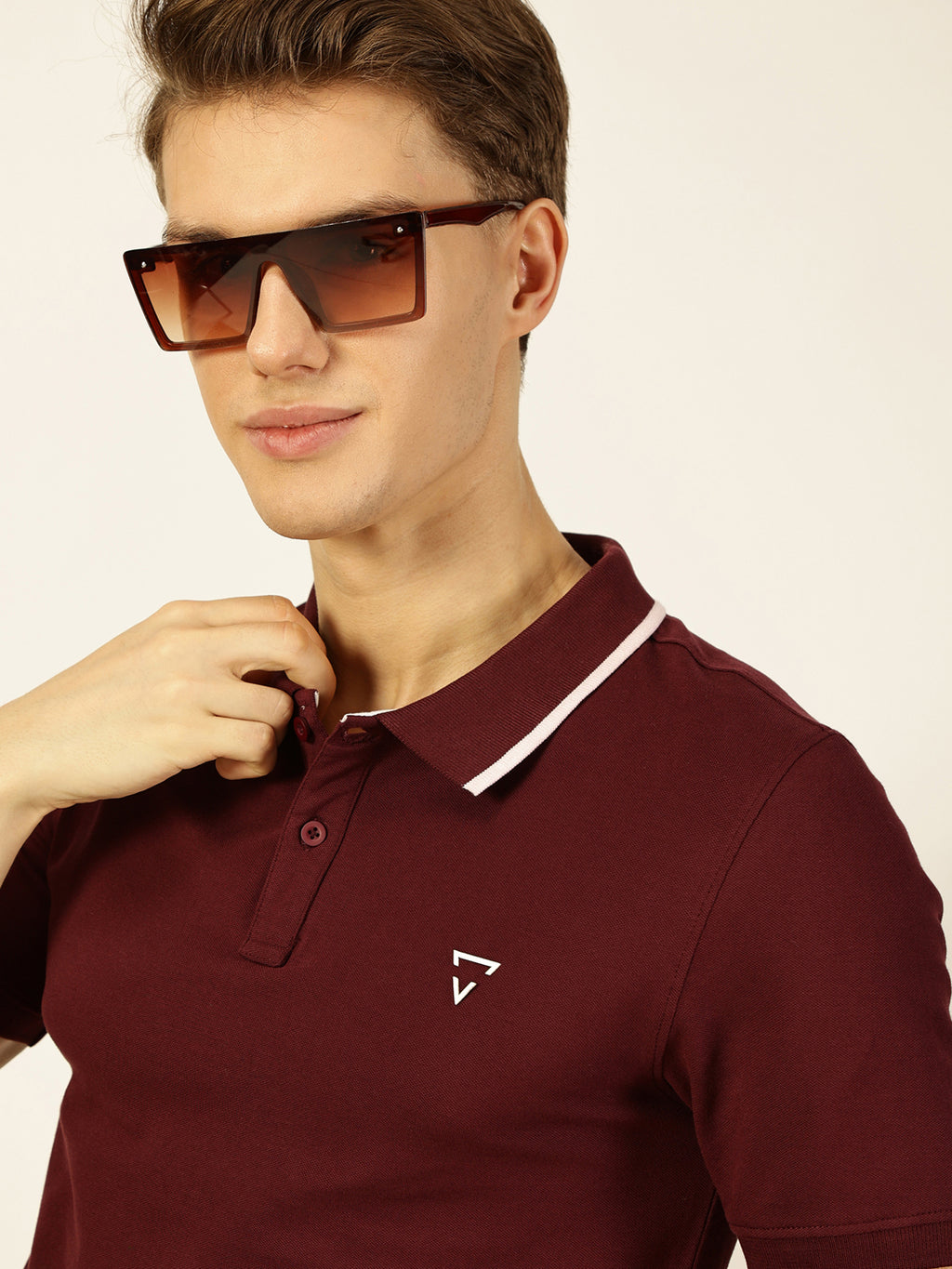 Thomas Scott Men Burgundy Short Sleeves Regular Fit Solid Polo Collar Knitted T-shirt