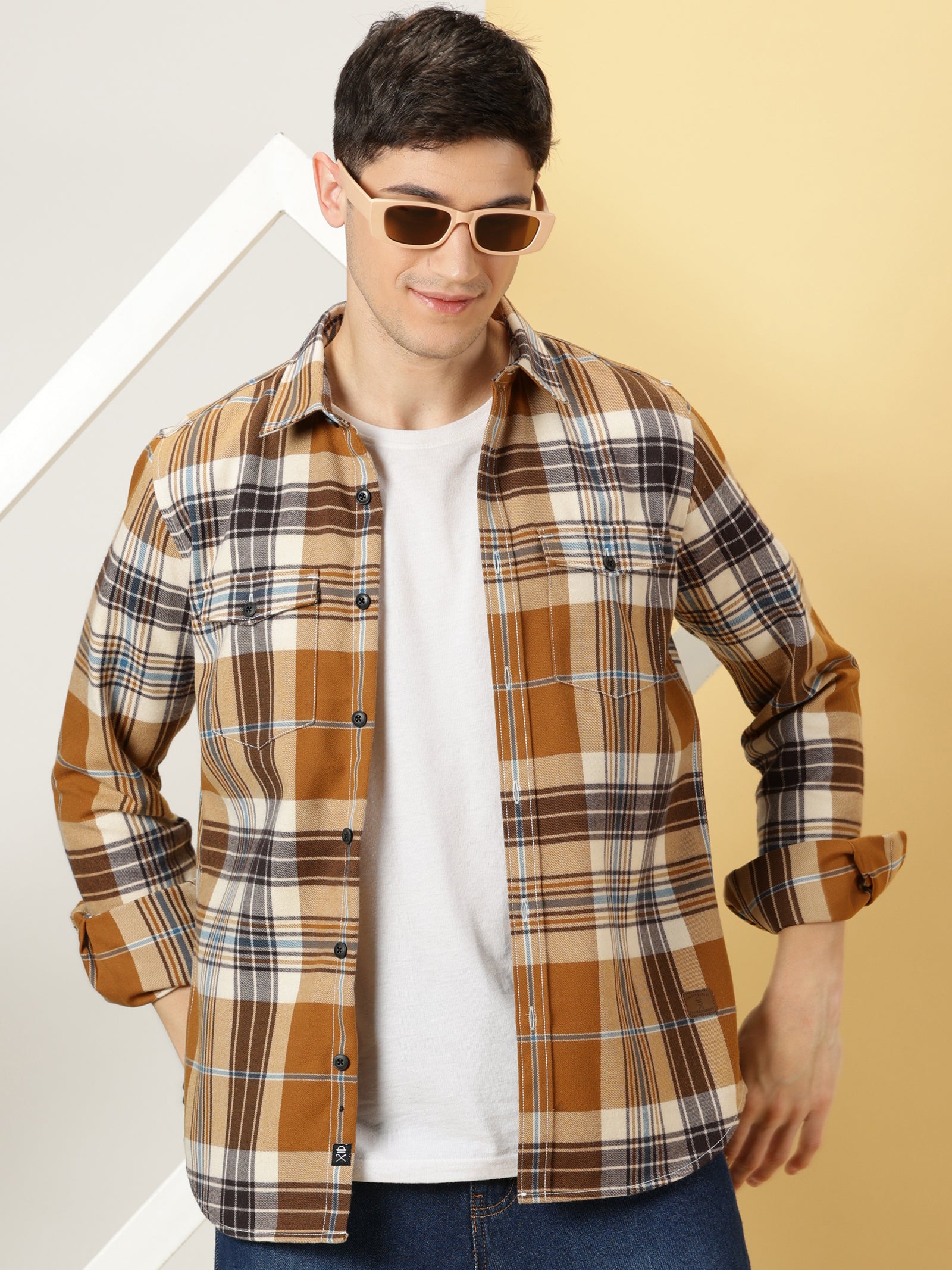 Thomas Scott Men Brown Regular Fit Long Sleeves Spread Collar Tartan Checks Double Pocket Knitted Casual Shirt