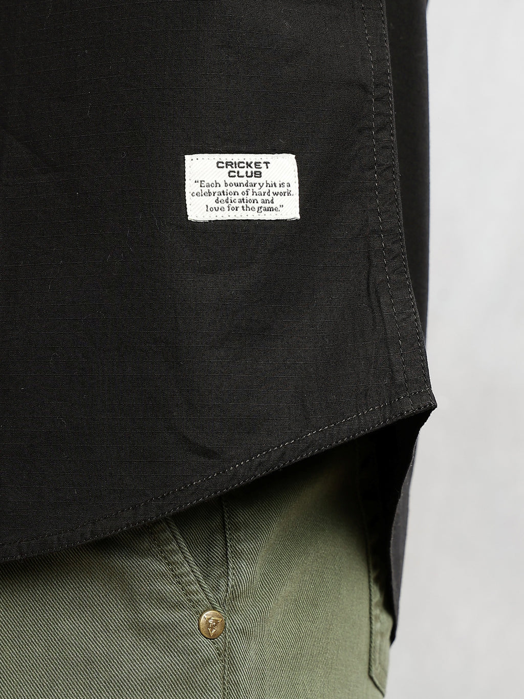 Thomas Scott Men Black Cricket Club Collection Slim Fit Short Sleeve Spread Collar 2 Flap Pockets Solid Design Cotton Twill Casual Shirt