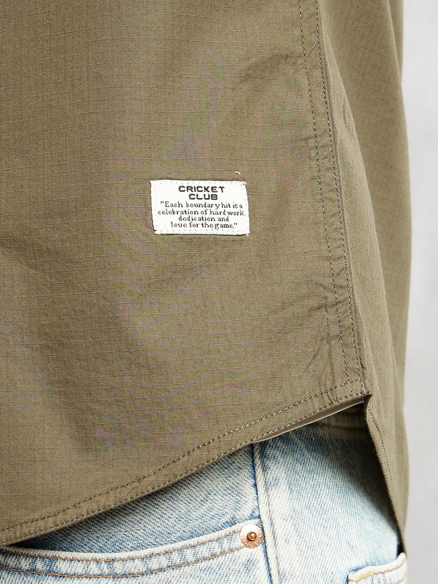 Thomas Scott Men Olive Cricket Club Collection Slim Fit Short Sleeve Spread Collar 2 Flap Pockets Solid Design Cotton Twill Casual Shirt
