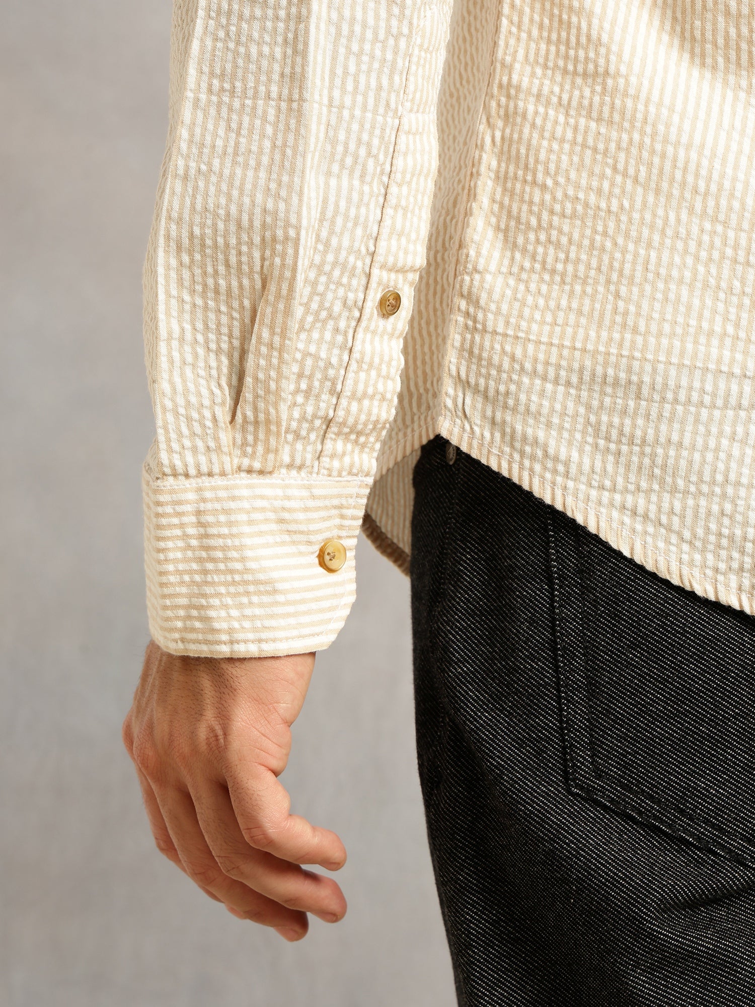Thomas Scott Men Beige Cricket Club Collection Slim Fit Long Sleeves Button Down Collar SeerSucker Shirt