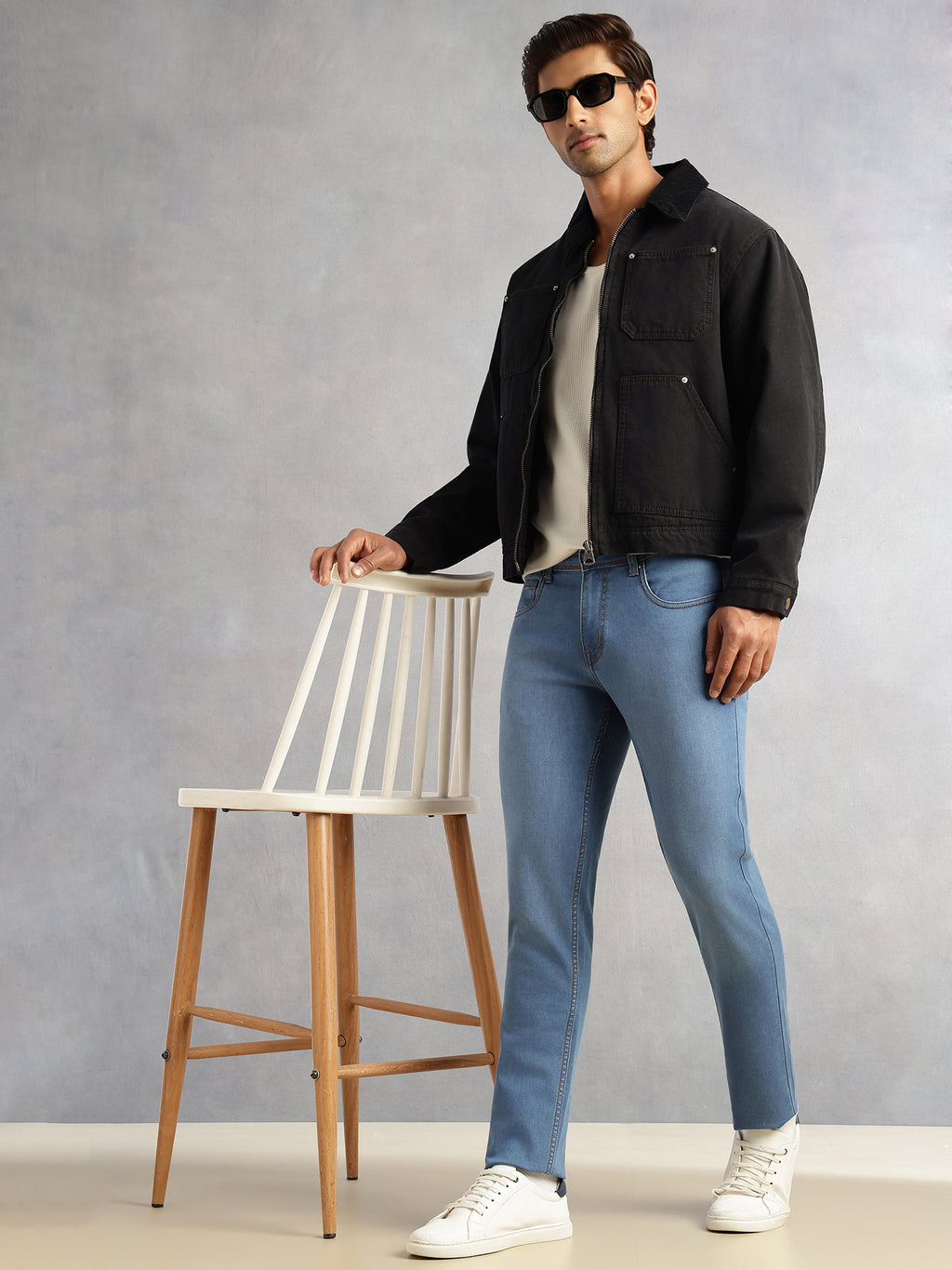 Thomas Scott Men Mid Blue Slim Fit Light Shade Mid-Rise Clean Look 5 Pocket Design Stretchable Jeans