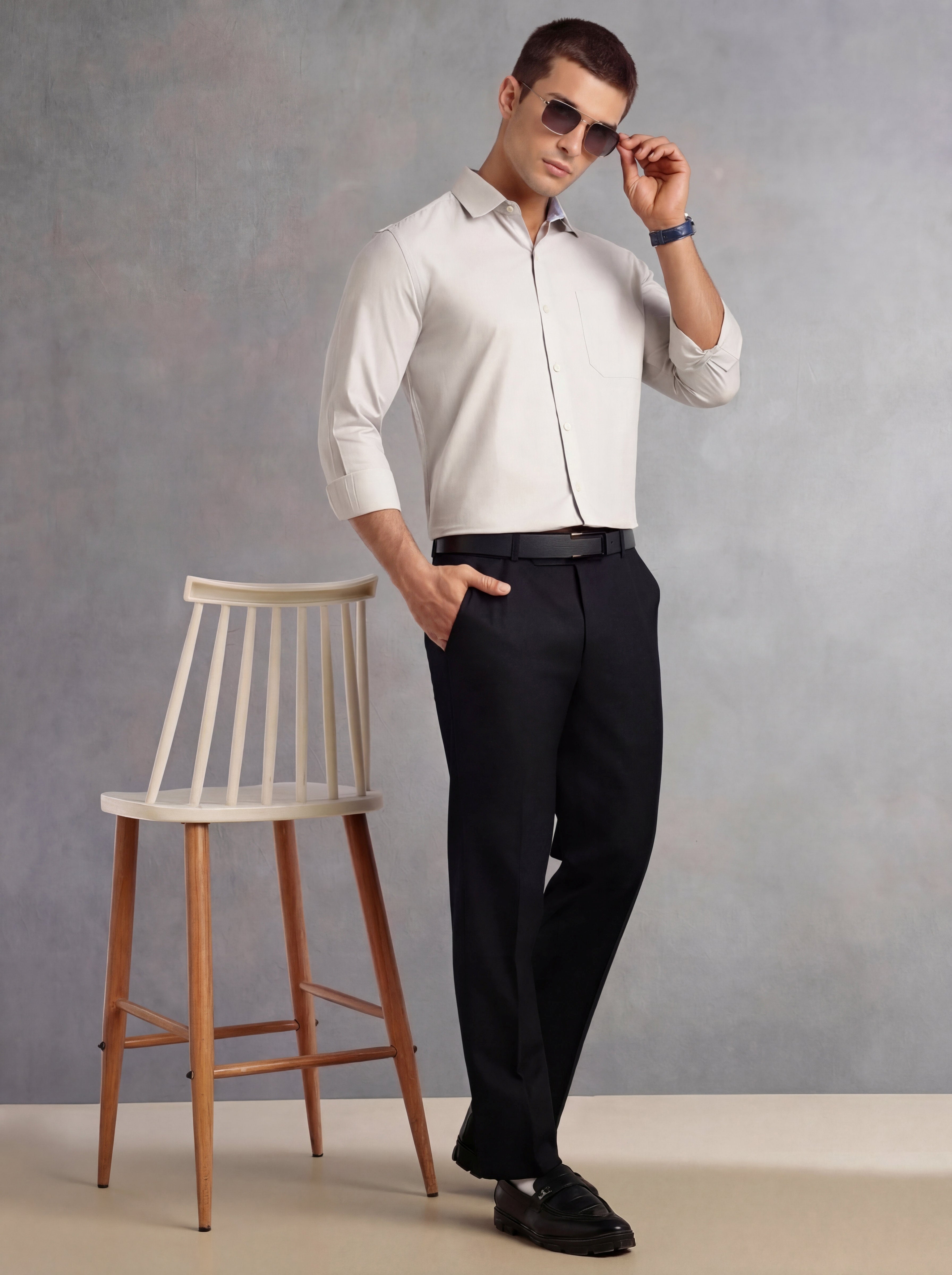 Thomas Scott Men Grey Regular Fit Long Sleeves Spread Collar with Contrast Fabric Solid 100% Cotton Formal Shirt