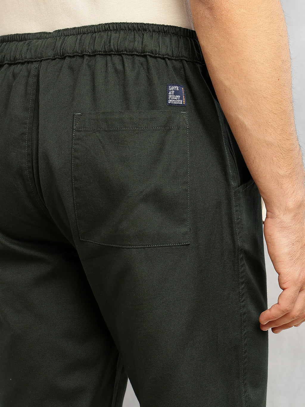 Thomas Scott Men Bottle Green Cricket Club Collection Regular Fit Mid-Rise Woven Joggers with Drawstring & 4 Utility Pockets
