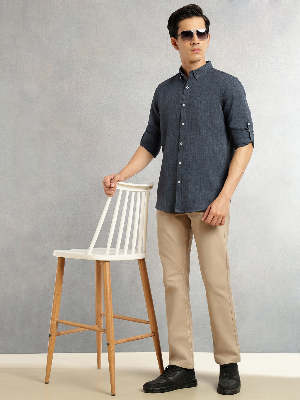 Thomas Scott Men Mid Blue Slim Fit Long Sleeves Button-Down Collar Polyester Casual Shirt