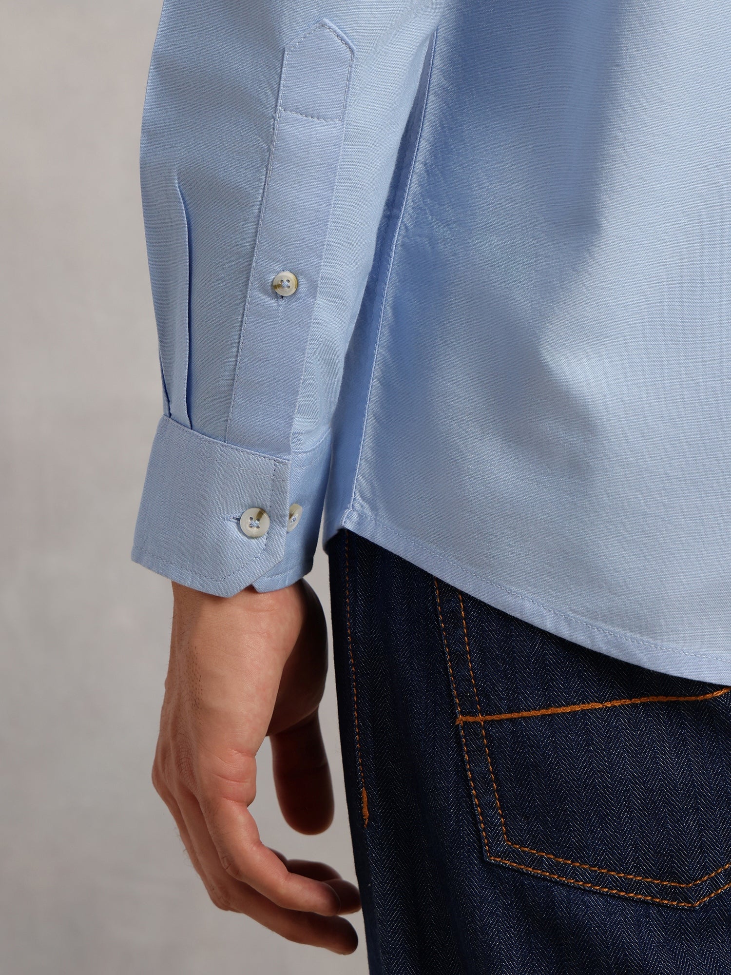 Thomas Scott Men Sky Blue Cricket Club Collection Slim Fit Oxford Cotton Casual Shirt with Spread Collar & Long Sleeves