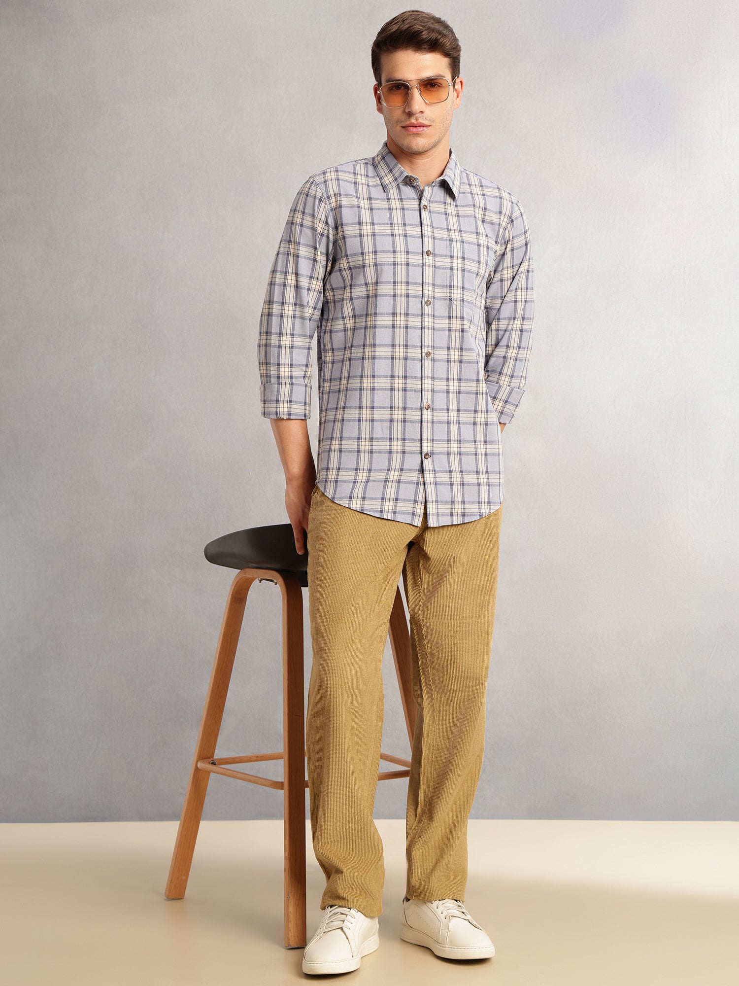 Thomas Scott Men Blue Regular Fit Long Sleeves Spread Collar Cotton Plaid Checked 100% Cotton Casual Shirt