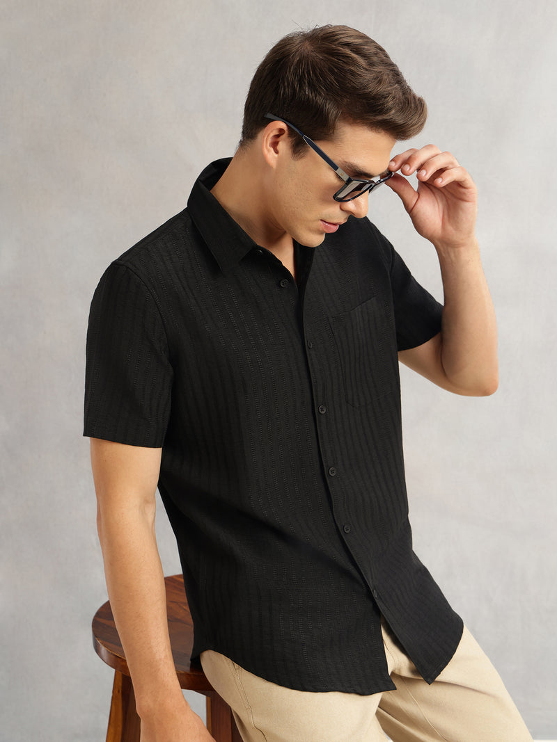 Thomas Scott Men Black Premium Regular Fit Short Sleeves Spread Collar Polyester Casual Shirt