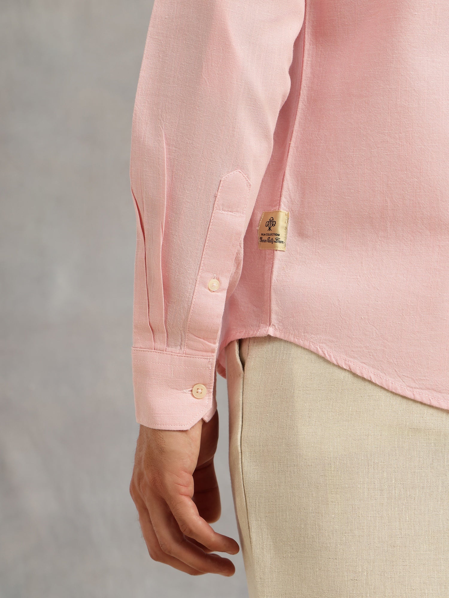 Thomas Scott Men Pink Premium Slim Fit Long Roll-Up Sleeves Spread Collar Solid Linen Casual Shirt