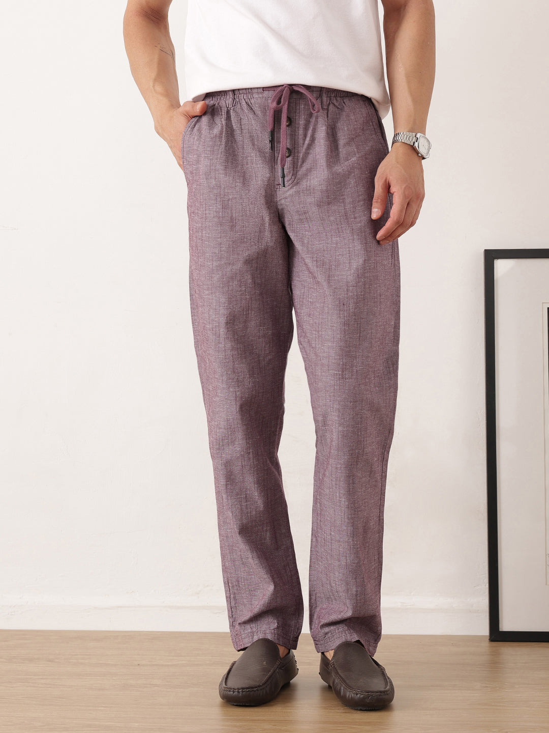Thomas Scott Men Maroon Smart Relaxed Fit Mid-Rise Solid Cotton Linen Pleated Casual Trousers