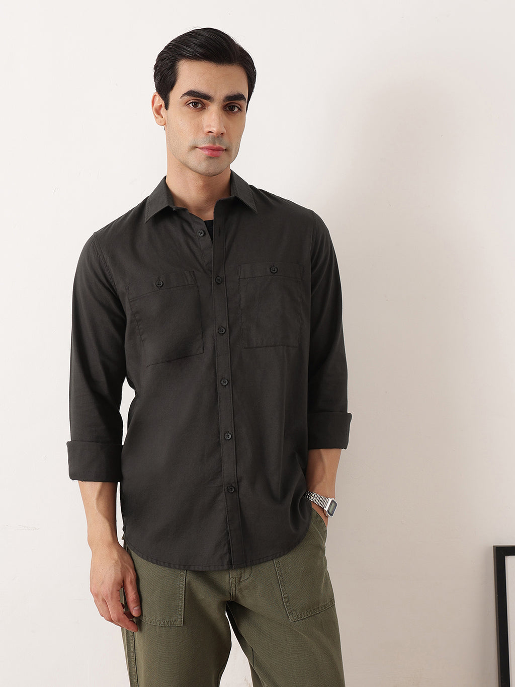 Thomas Scott Men Dark Grey Premium Regular Fit Long Sleeves Spread Collar Solid Cotton Casual Shirt with 2 Patch Pockets