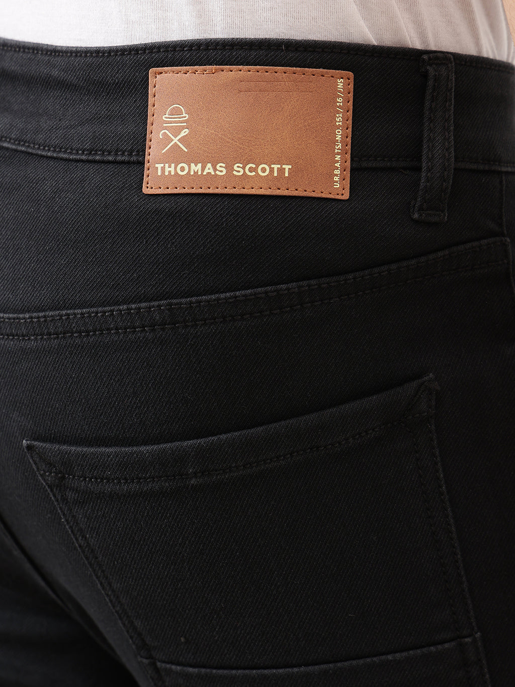 Black Smart Straight Fit Mid-Rise No Faded Clean Look Stretchable Jeans For Men