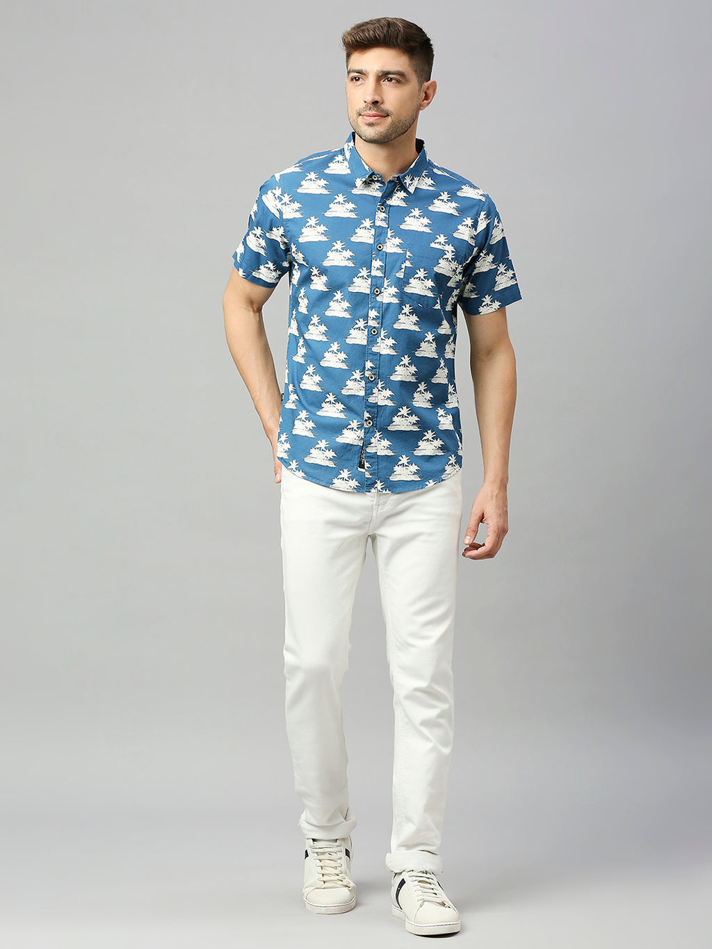 Thomas Scott Men Blue 1 Classic Short Sleeves Slim Fit Spread Collar Floral Printed Cotton Casual Shirt