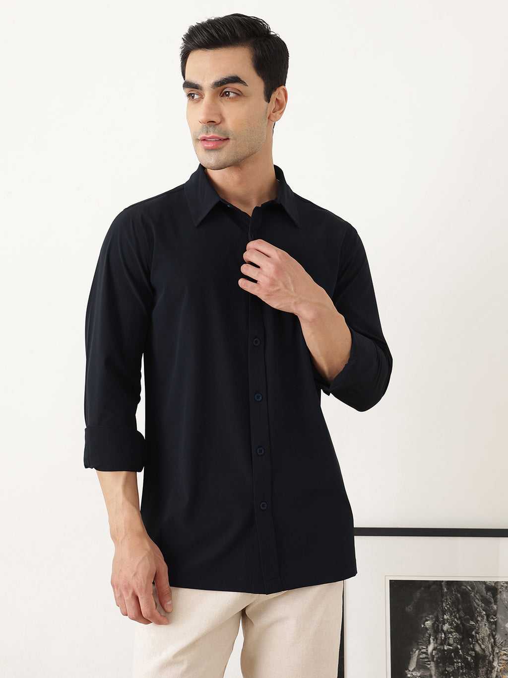 Thomas Scott Men Premium Navy Slim Fit Long Sleeves Spread Collar Solid Casual Shirt