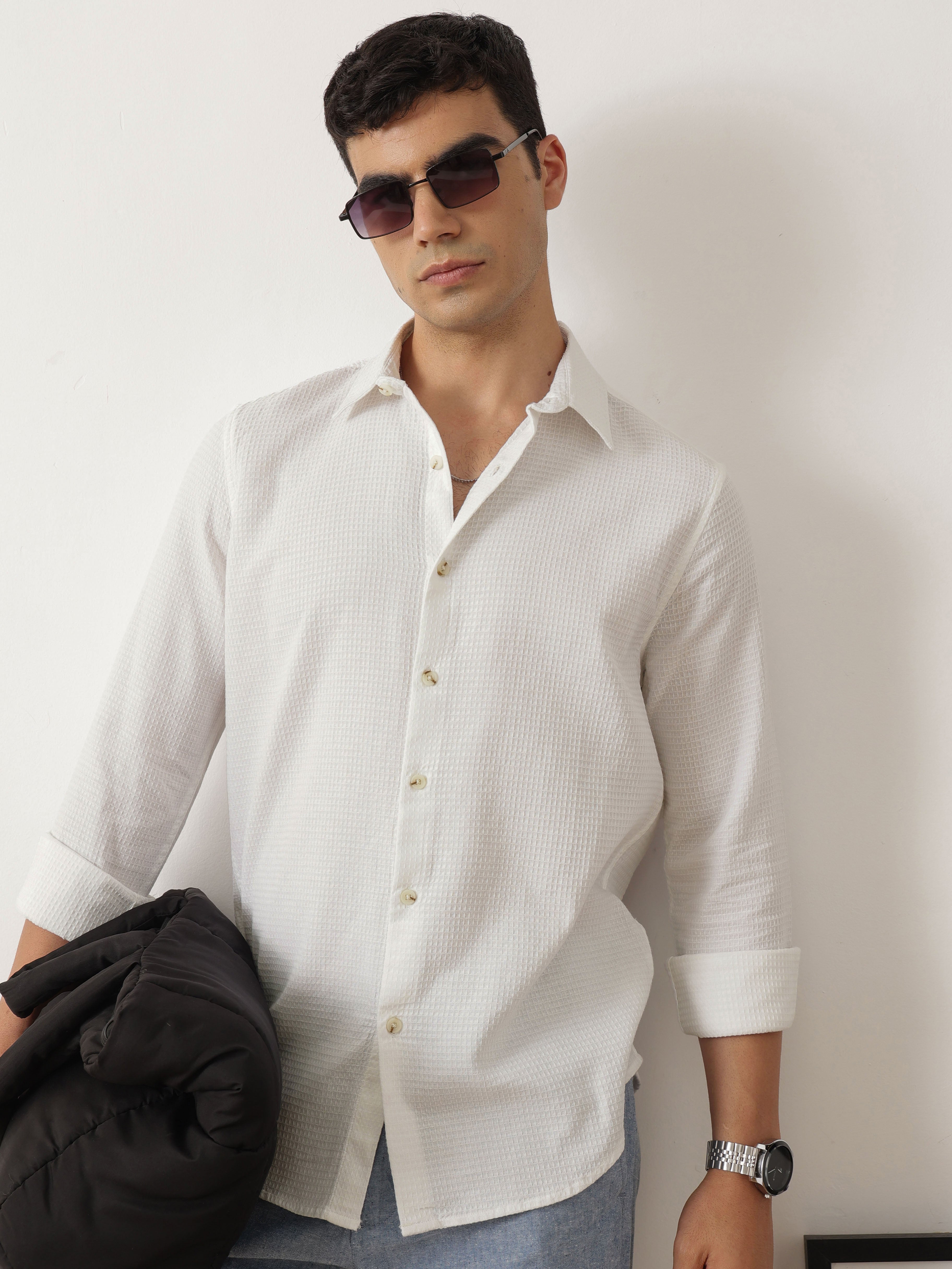 Thomas Scott Men Premium White Regular Fit Long Sleeves Spread Collar Textured Casual Shirt
