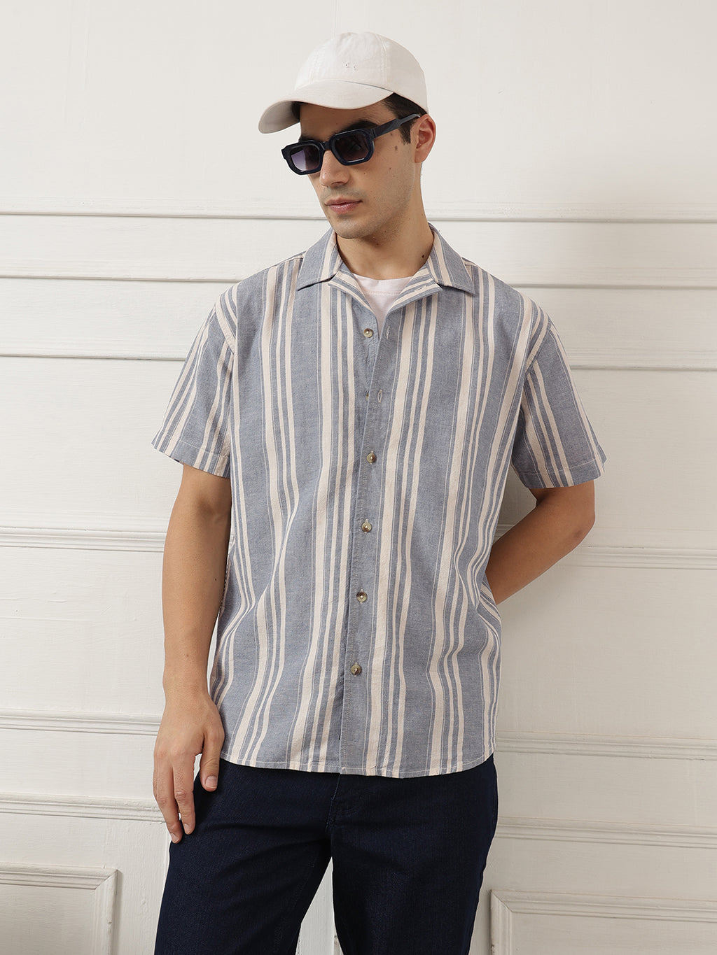 Blue Oversized Fit Vertical Stripes Cuban Collar Cotton Linen Casual Shirt For Men