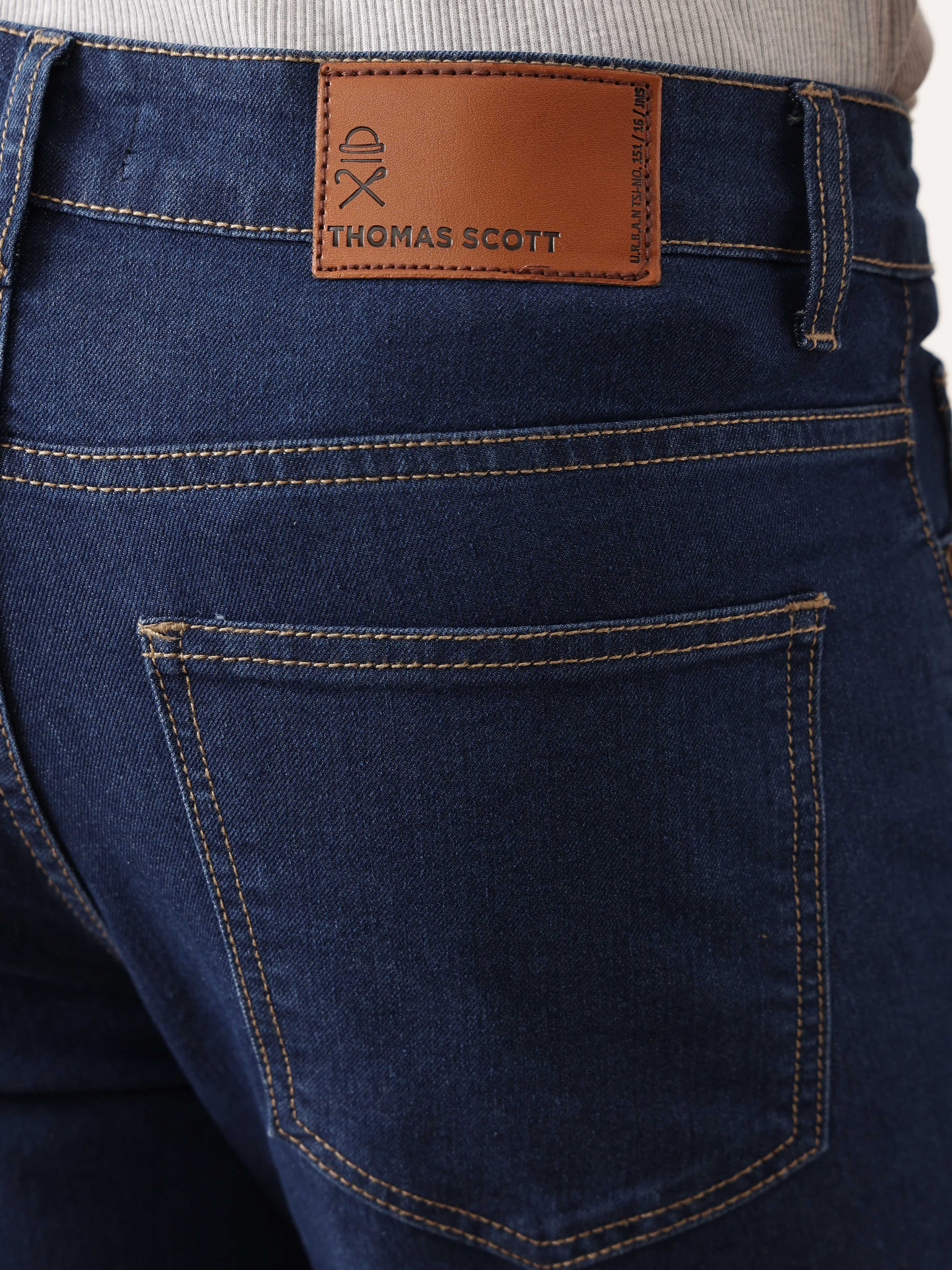 Thomas Scott Men Dark Blue Carrot Fit Mid-Rise Medium Shade Clean Look Stretchable Jeans