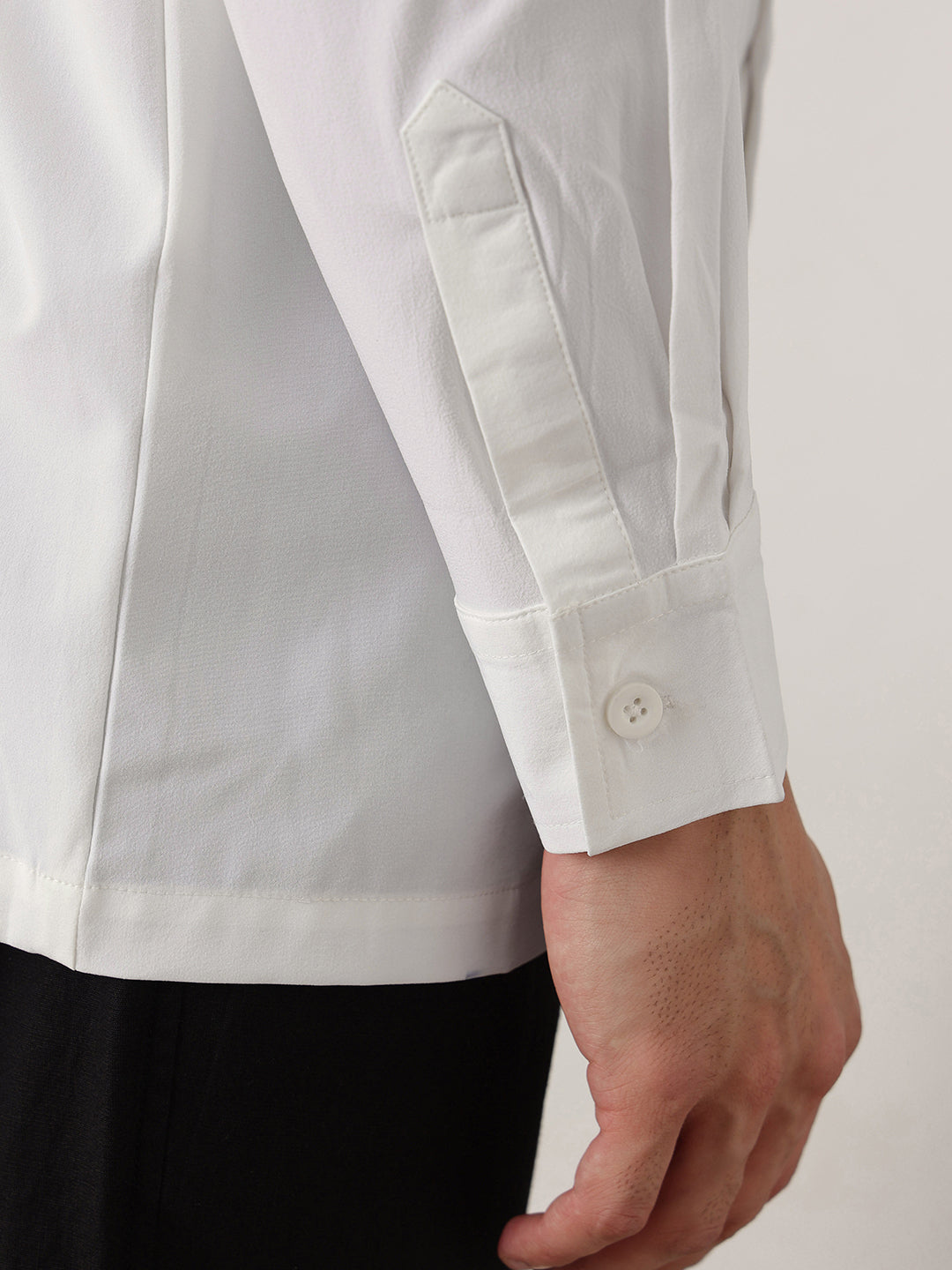 Thomas Scott Men Premium White Slim Fit Long Sleeves Spread Collar Solid Casual Shirt