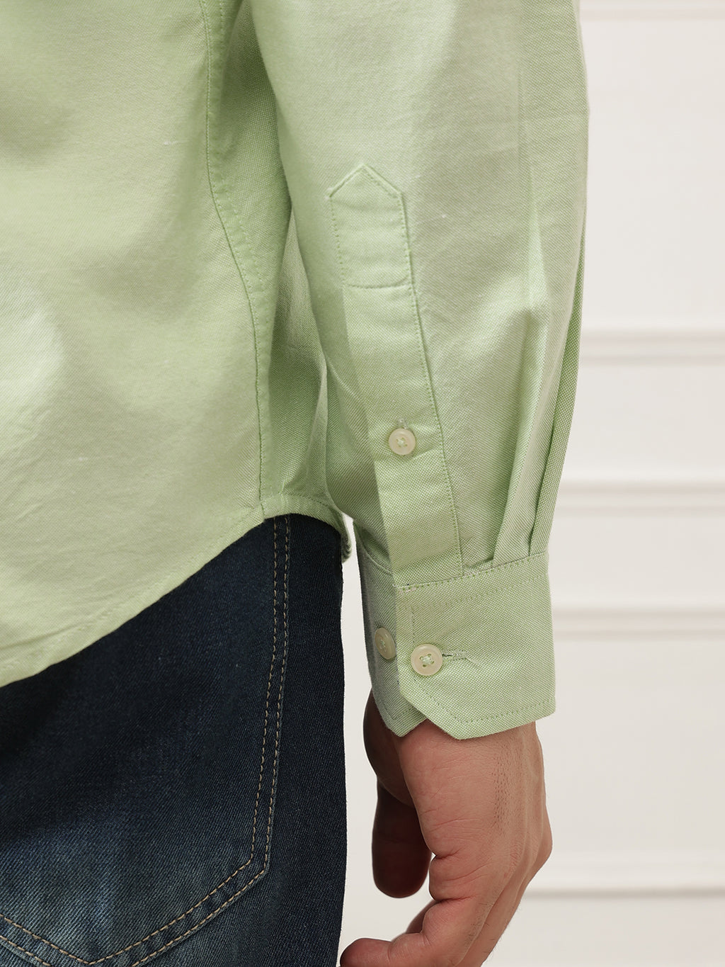 Thomas Scott Men Pista Premium Regular Fit Button-Down Collar Solid Pure Cotton Casual Shirt