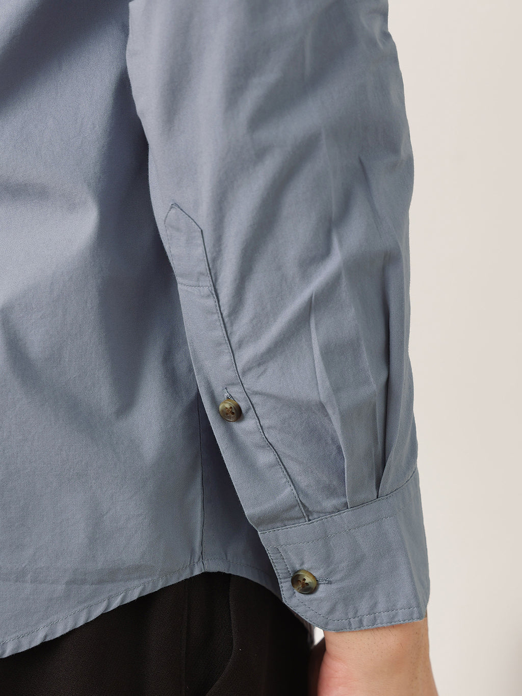 Thomas Scott Men Premium Mid Blue Slim Fit Long Roll-Up Sleeves Spread Collar Solid Cotton Casual Shirts