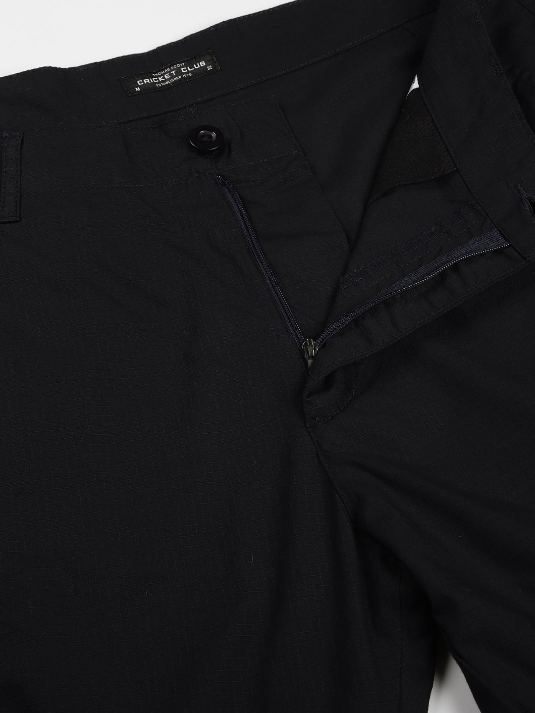 Navy Mid-Rise Regular Fit Solid Woven Cargo Shorts