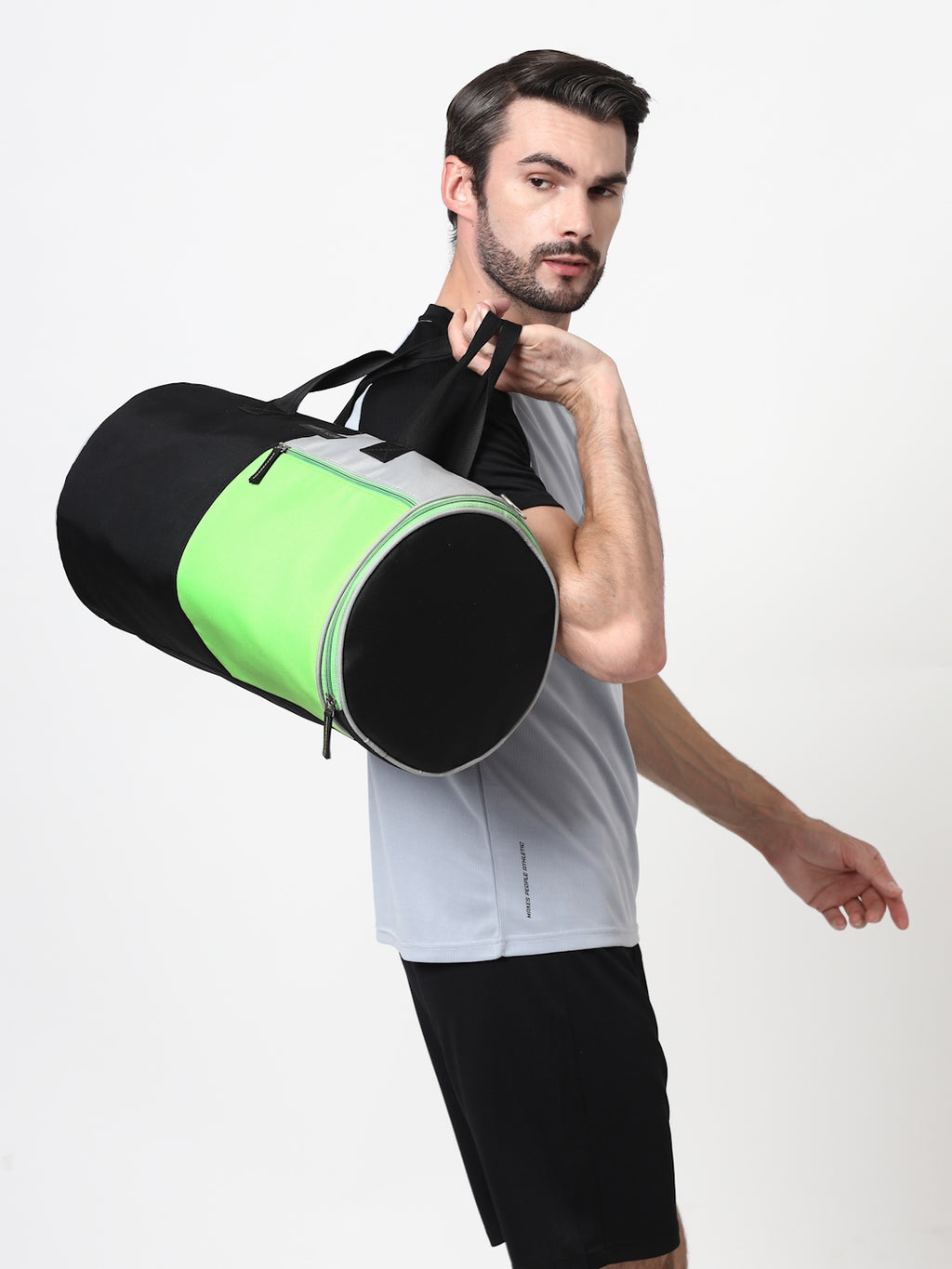 Thomas Scott Men Colourblocked Medium Casual Duffel Bag