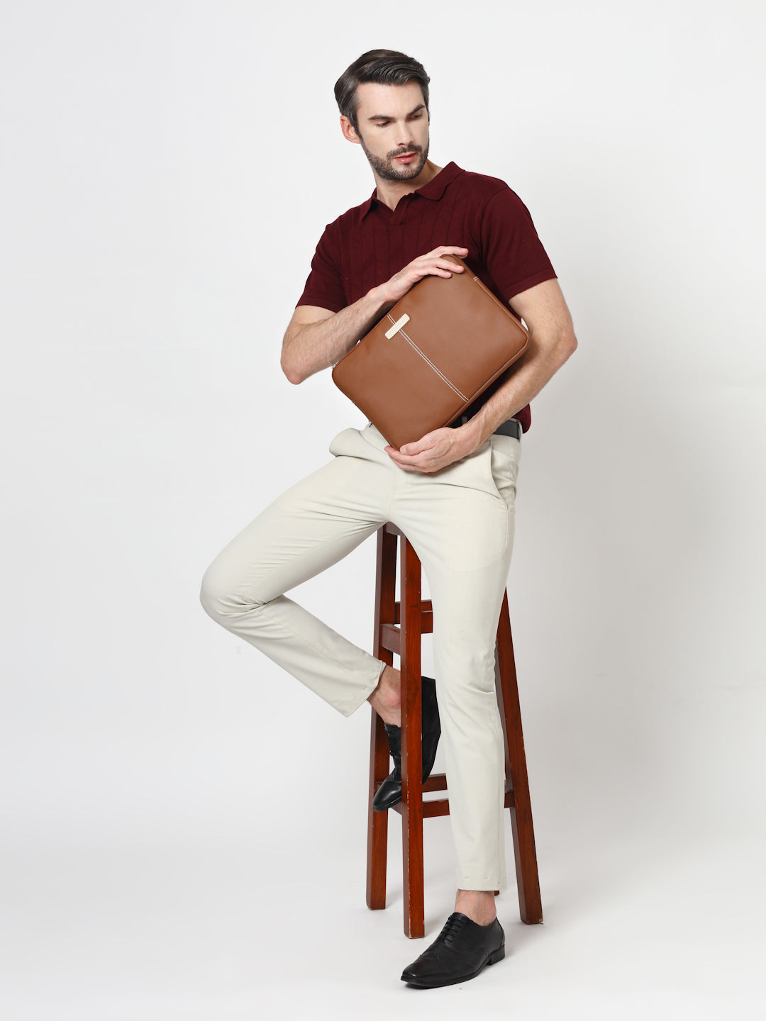 Thomas Scott Men Textured PU Laptop Sleeve