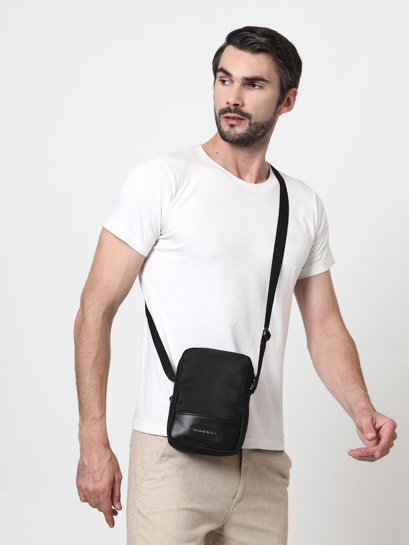 Thomas Scott Men Textured Messenger Bag