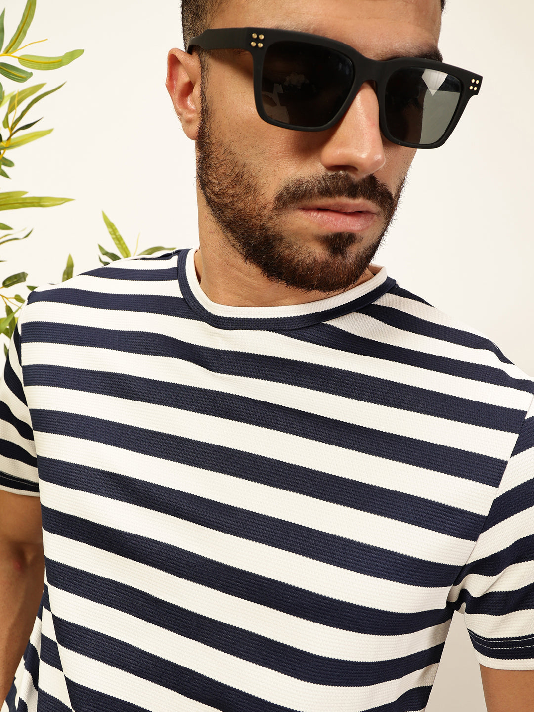 Thomas Scott Men NavyBlue Regular Fit Short Sleeves Round Neck Knitted T-shirt