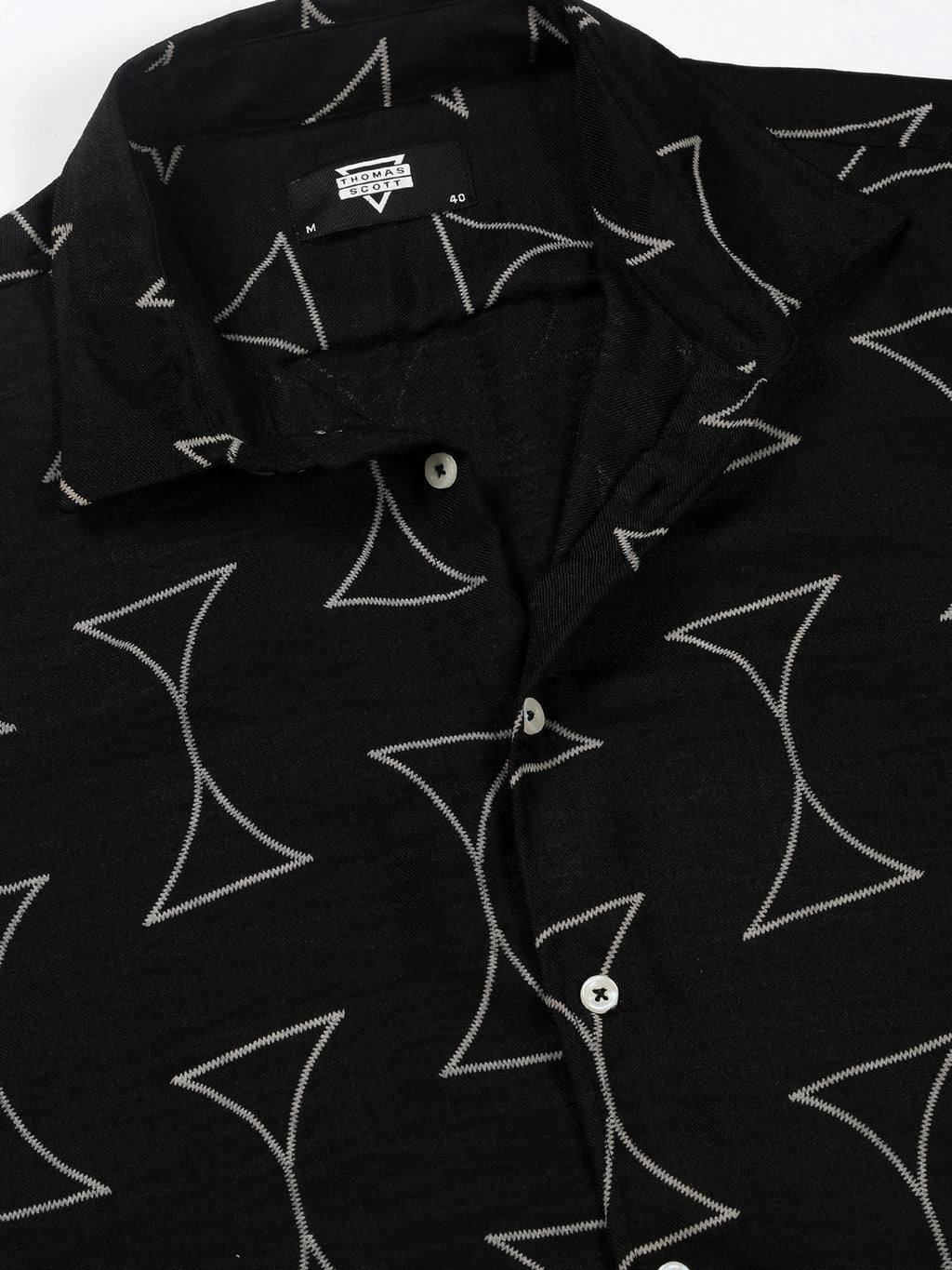 Thomas Scott Men Black Slim Fit Short Sleeves Geometric Print Casual Shirt