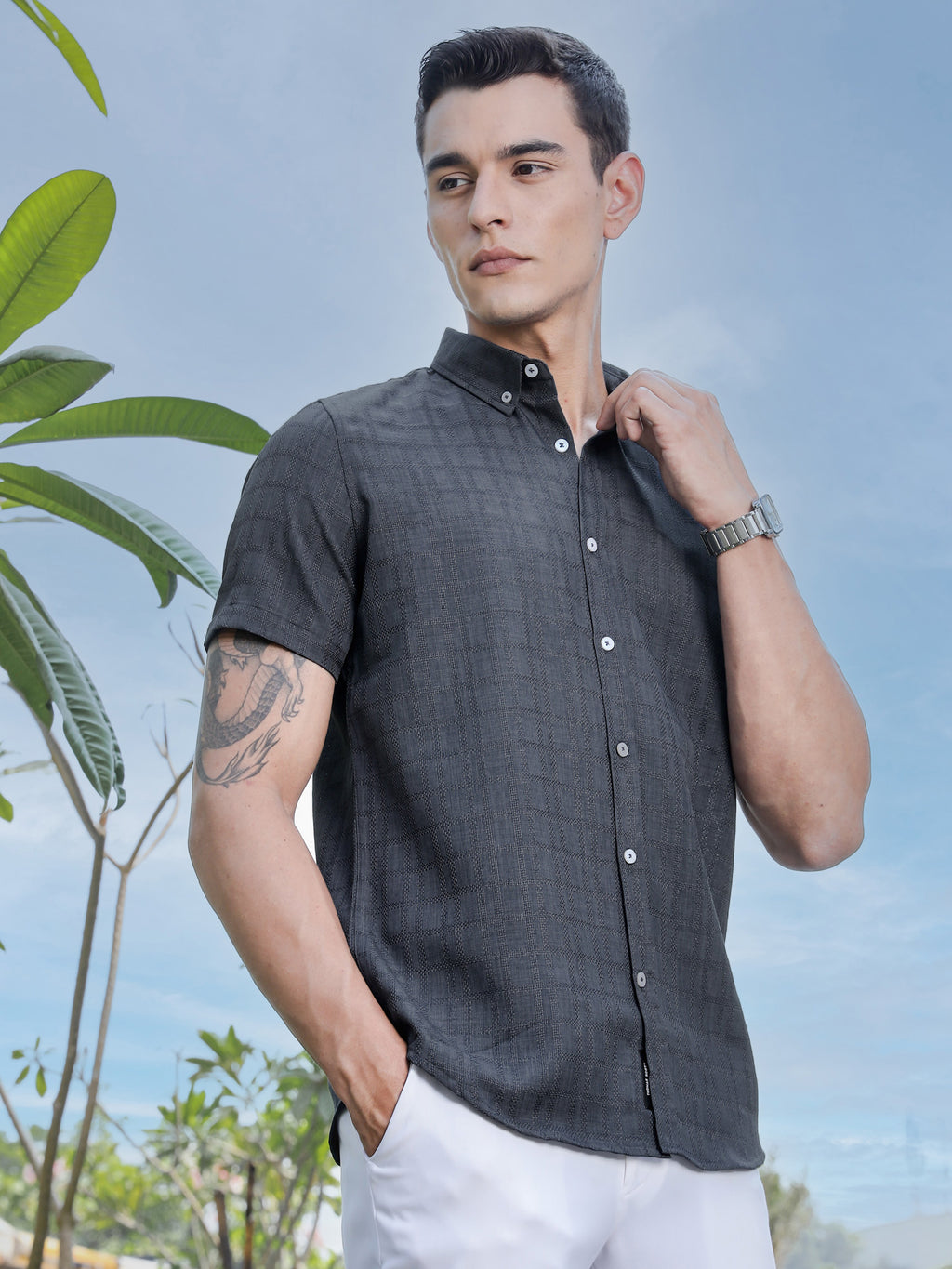 Thomas Scott Men Dk.Grey Slim Fit Short Sleeves Windowpane Checks Woven Casual Shirt