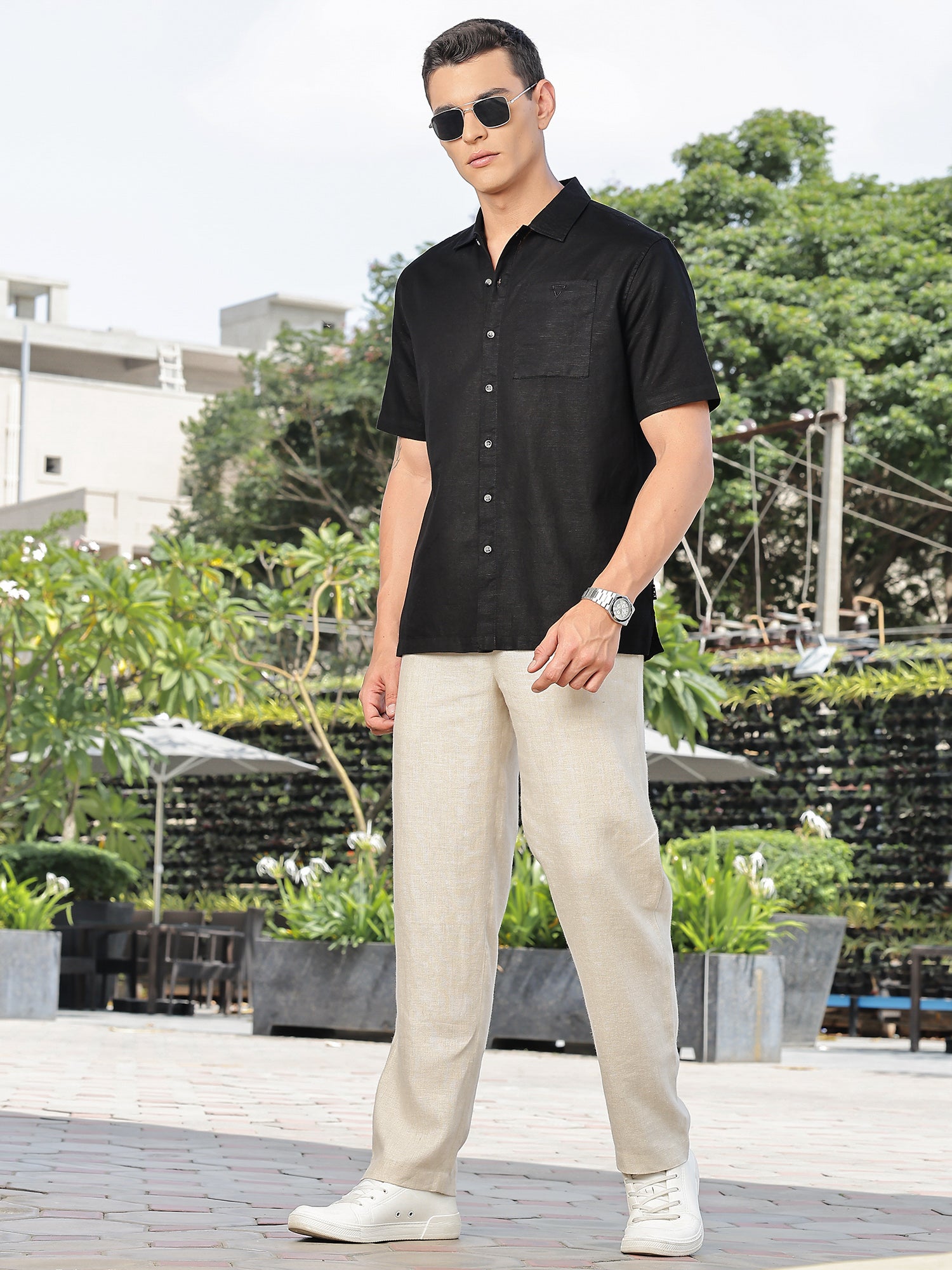 Thomas Scott Men Black Short Sleeves Oversized Cotton Linen Casual Shirt