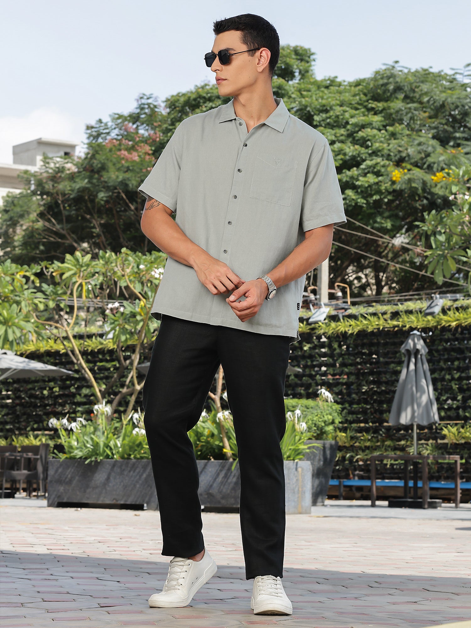 Thomas Scott Men Grey Short Sleeves Oversized Cotton Linen Casual Shirt
