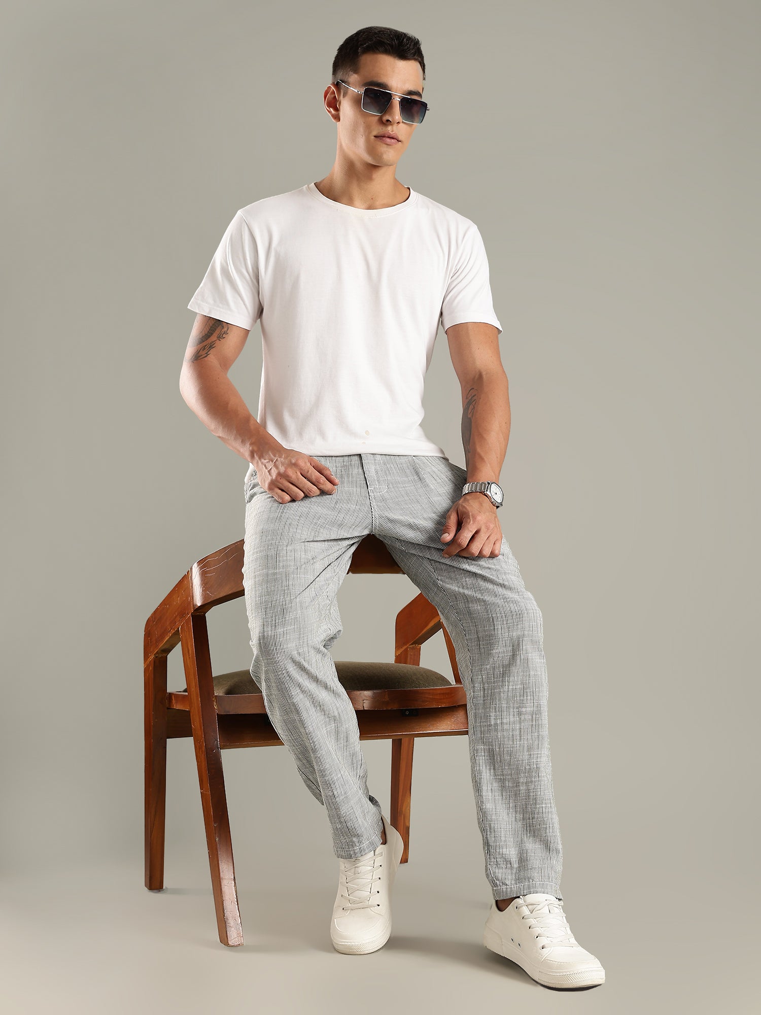 Thomas Scott Men Green Straight Fit Mid-Rise Sriped Linen Trouser