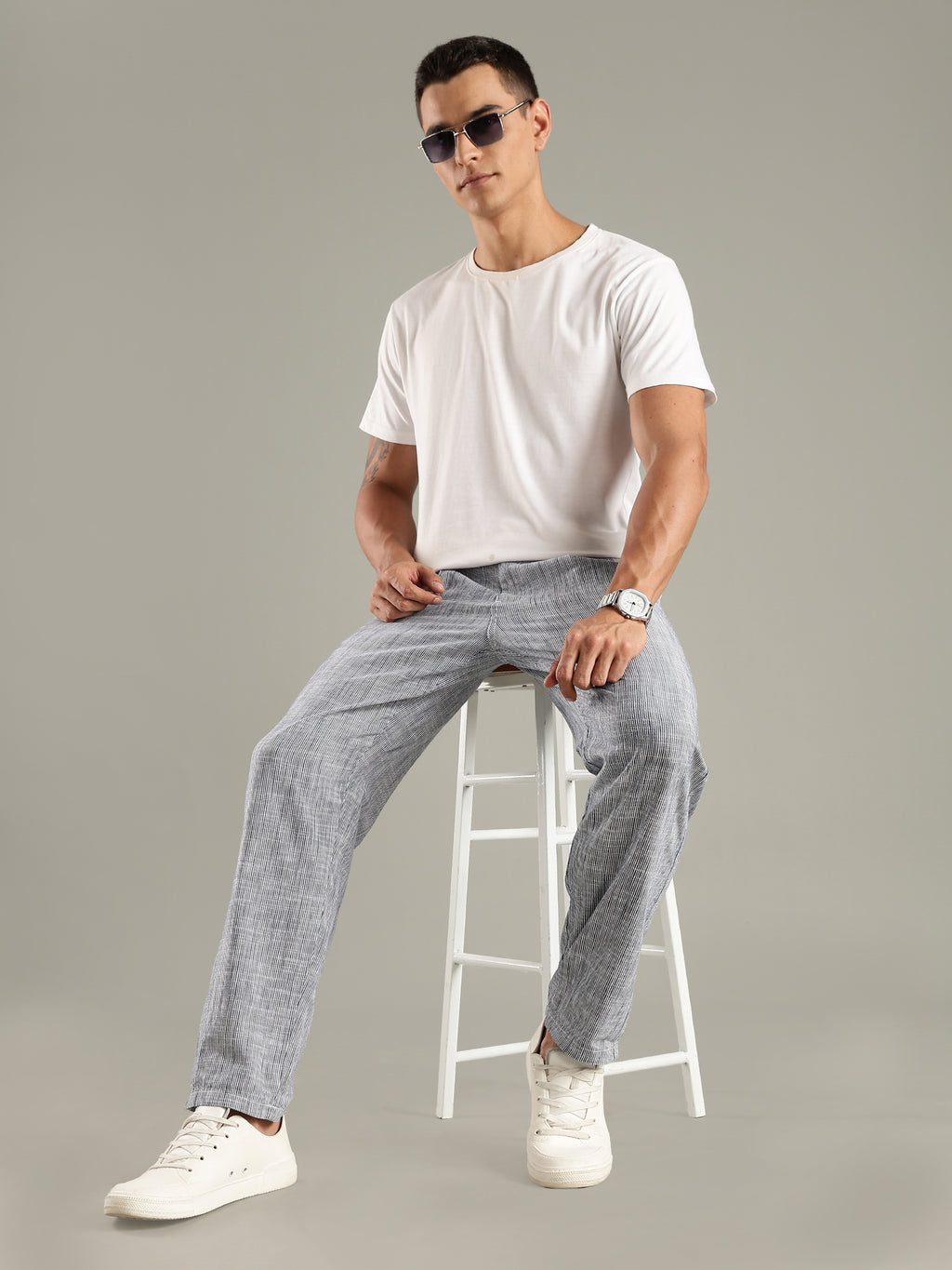Thomas Scott Men Navy Straight Fit Mid-Rise Sriped Linen Trouser