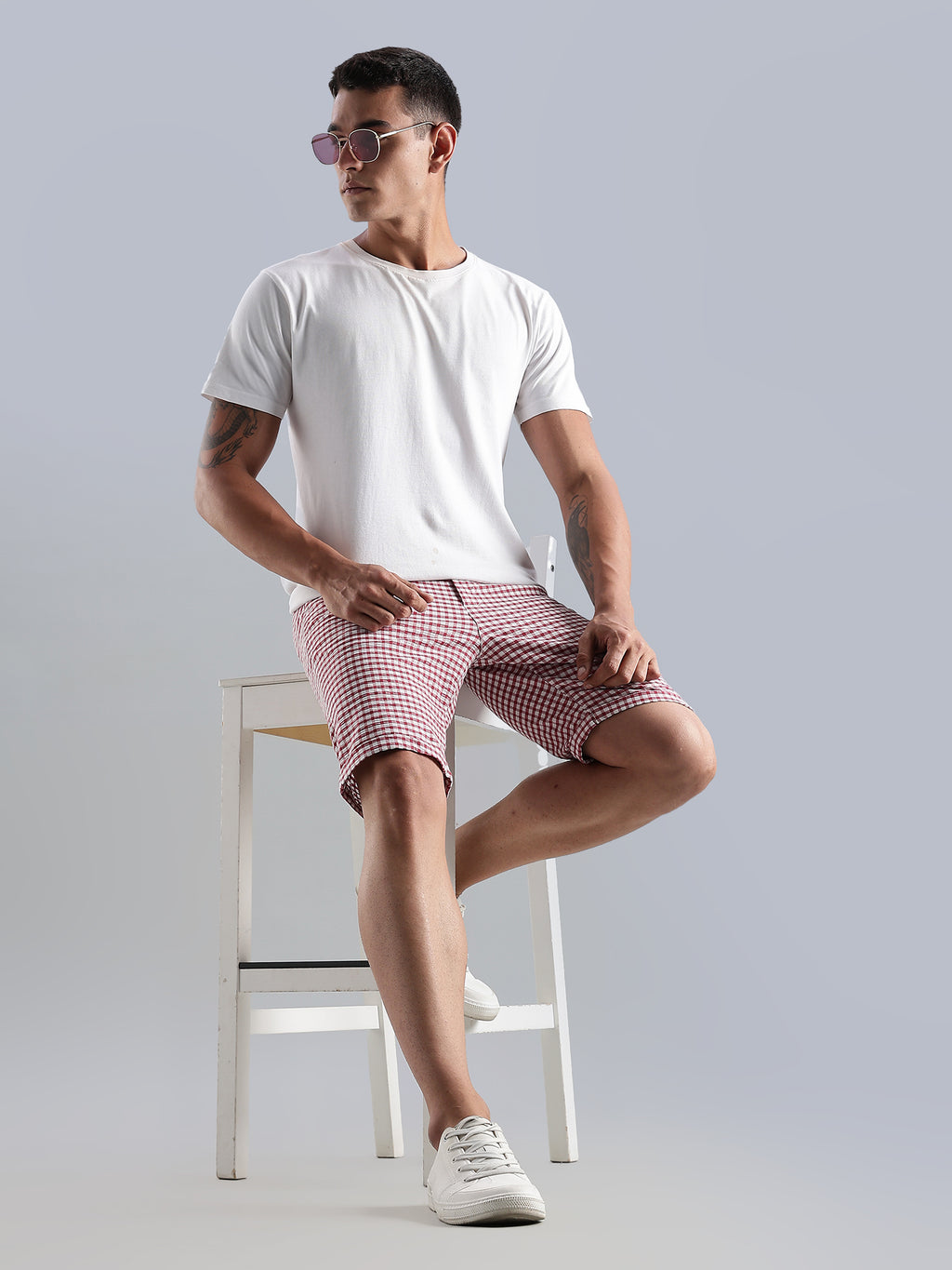 Thomas Scott Men Red Mid-Rise Regular Fit Gingham Checks Cotton Shorts