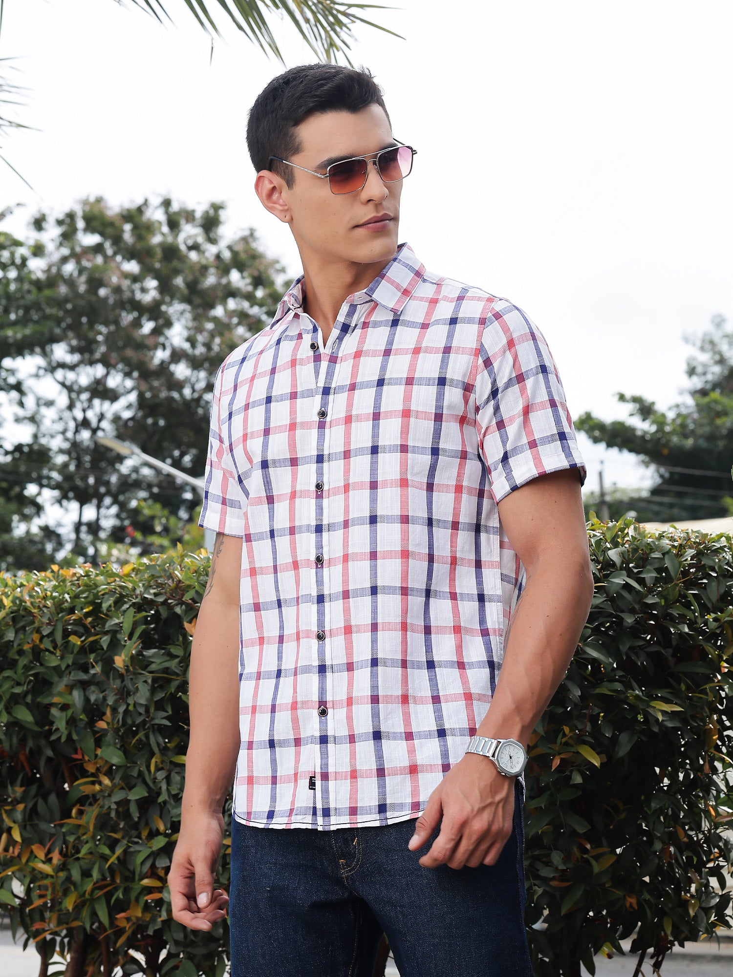 Thomas Scott Men Red Slim Fit Short Sleeves Spread Collar Tartan Checks Casual Shirt