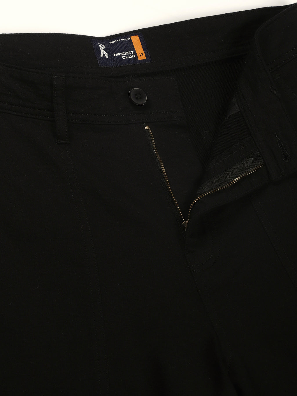 Thomas Scott Men Black Straight Fit Mid-Rise Cargo Shorts