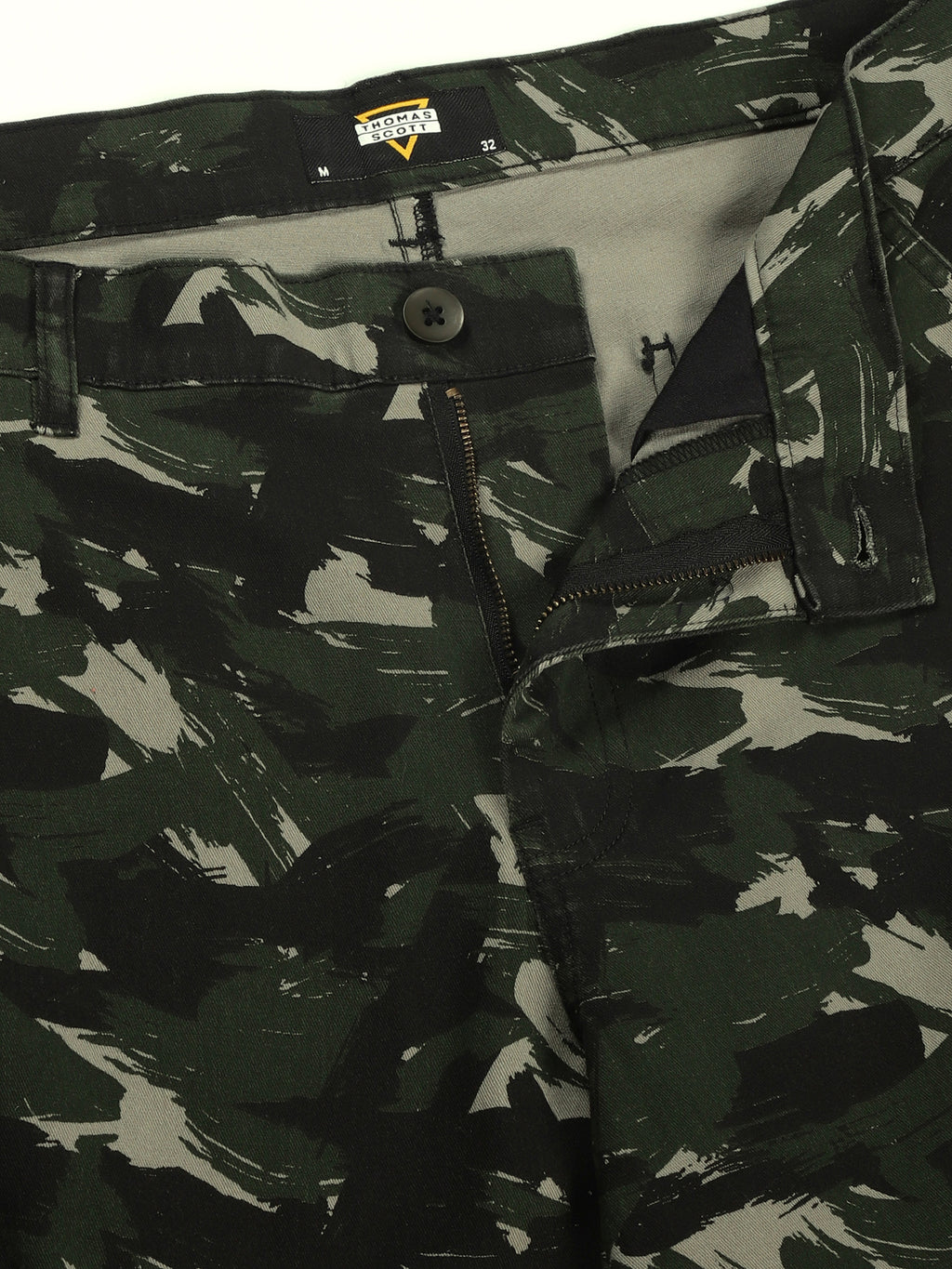 Thomas Scott Men Dark Olive Regular Fit Mid Rise Camouflage Cargo Shorts