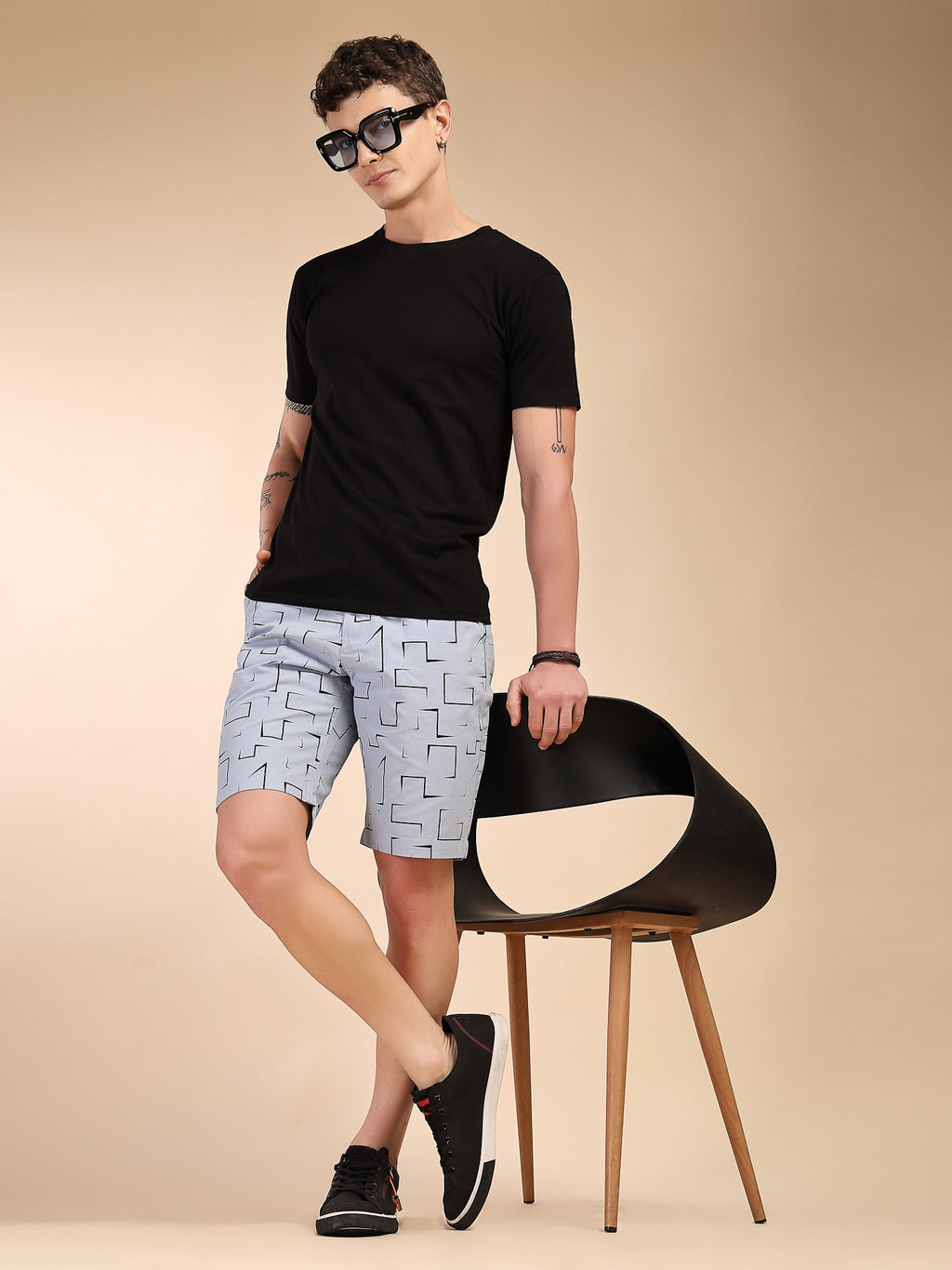 Thomas Scott Men Blue Mid-Rise Regular Fit Geometric Print Cotton Woven Chinos Shorts