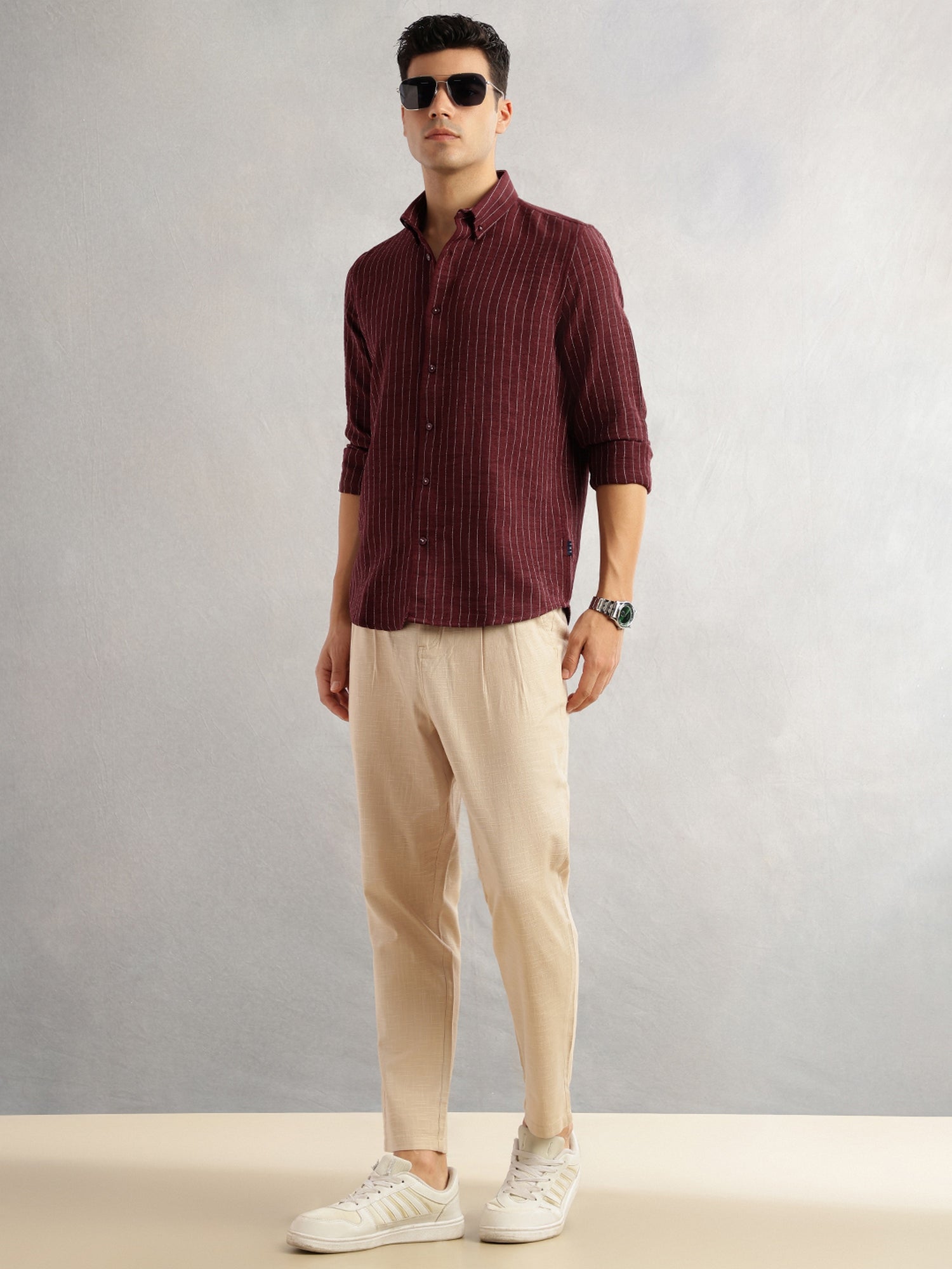 Thomas Scott Men Maroon Slim Fit Long Sleeves Button-Down Collar Polyester Seersucker Casual Shirt
