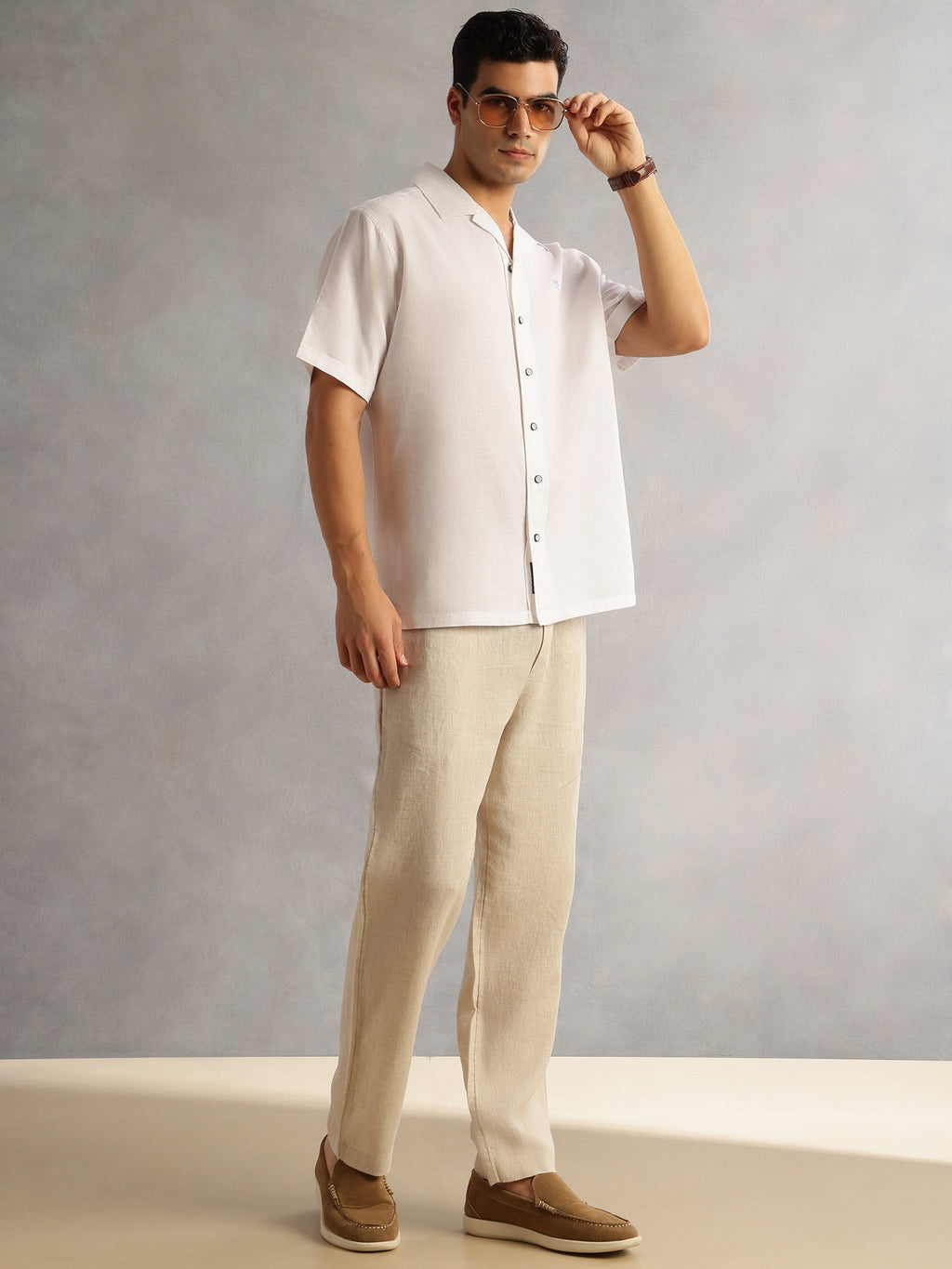 Thomas Scott Men White Oversized Fit Short Sleeves Cuban Collar Solid Cotton Linen Casual Shirt