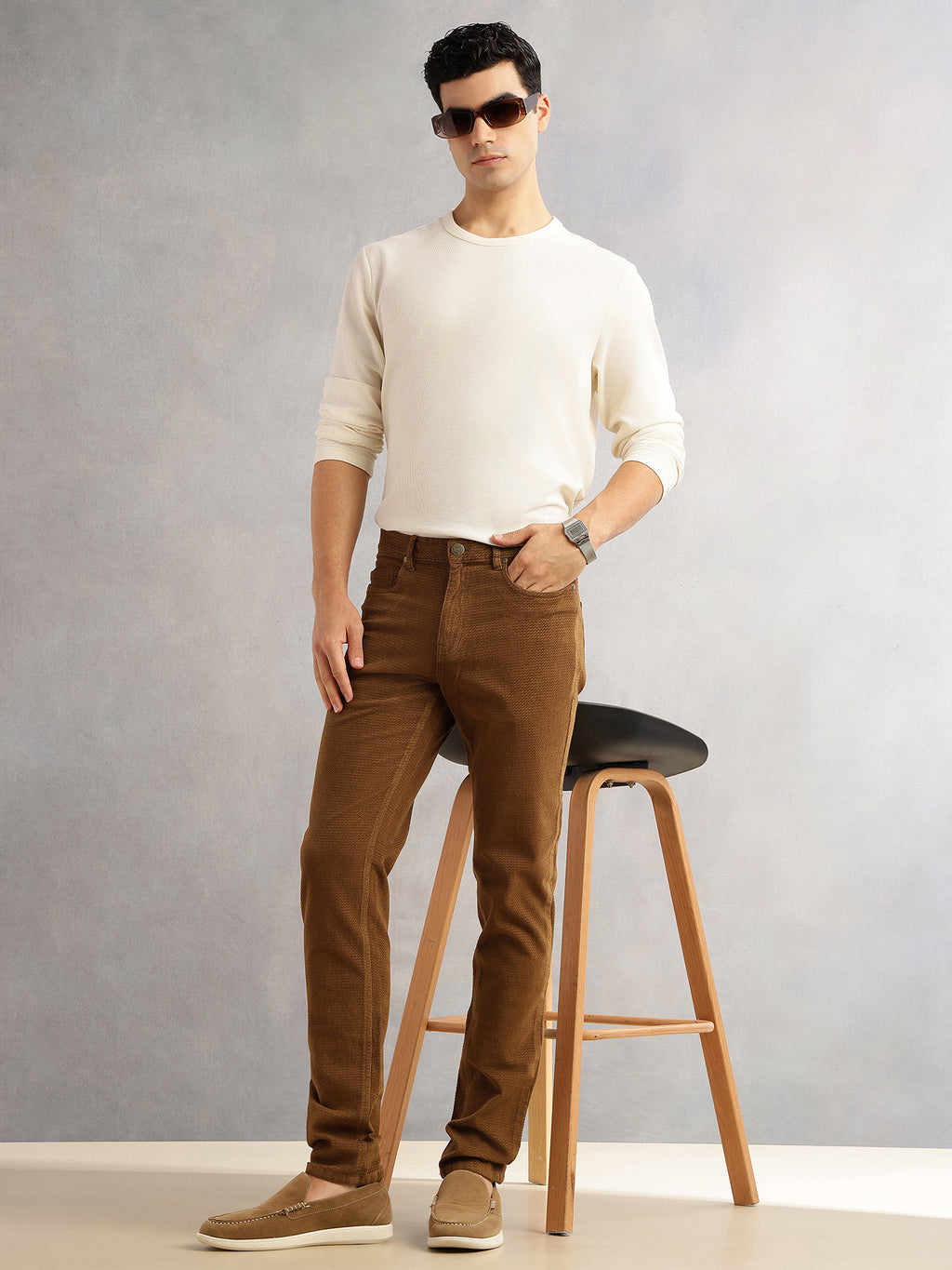Thomas Scott Men Tan Regular Fit Mid-Rise 5 Pockets Gabbar Corduroy Chinos Trouser